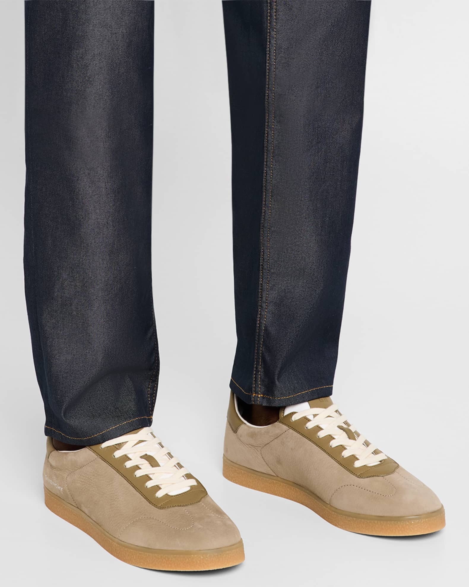 Men s Town Grained Leather Low Top Sneakers