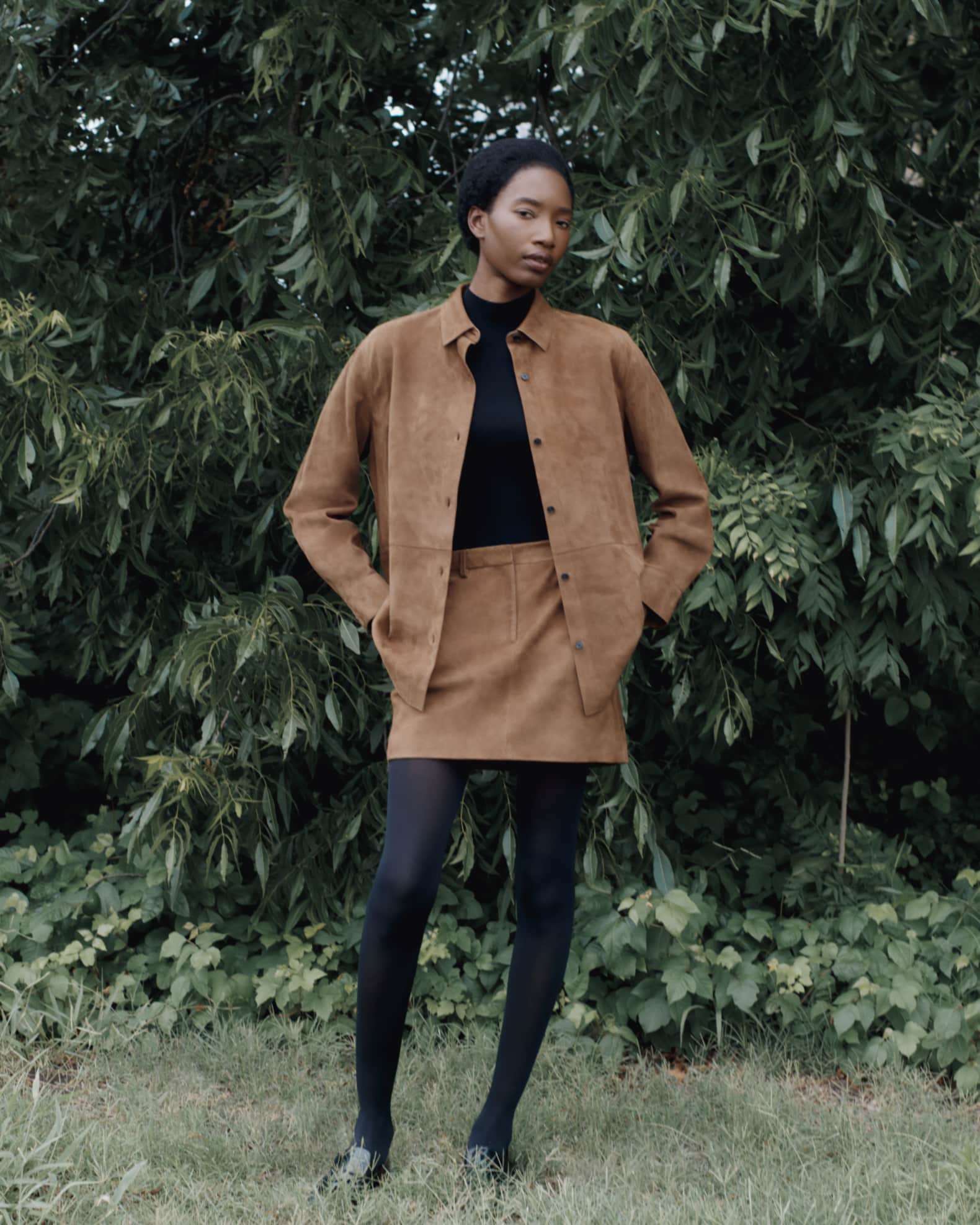 Theory Leenda Regal Merino Wool Short-Sleeve Mock-Neck Top