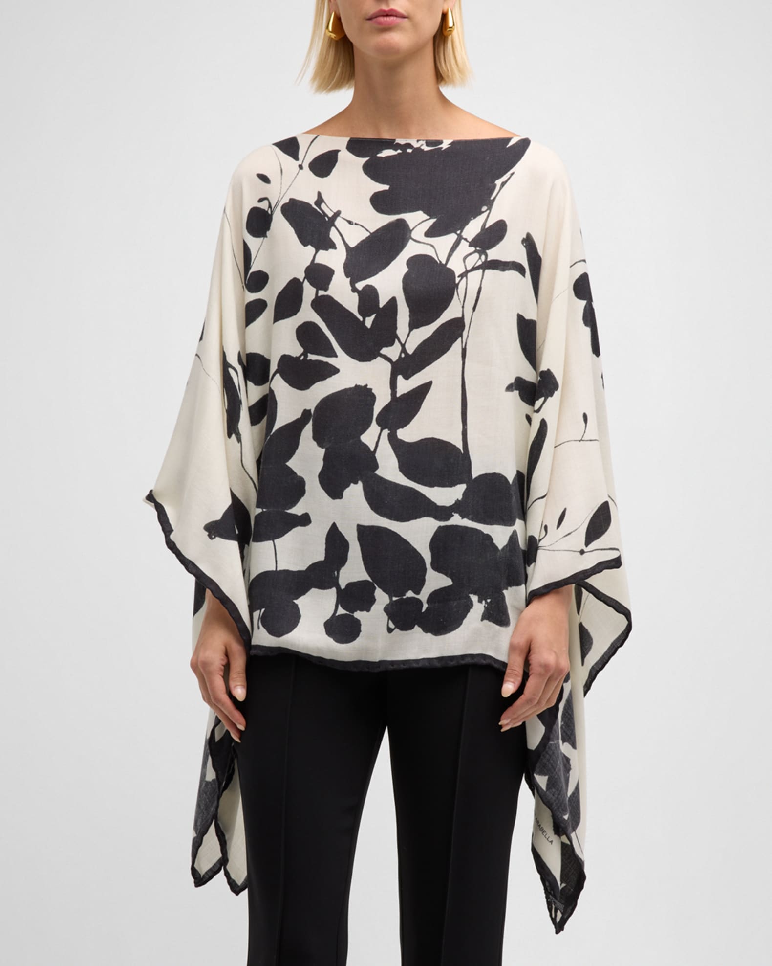 Placed Flower Cashmere-Blend Printed Poncho 1
