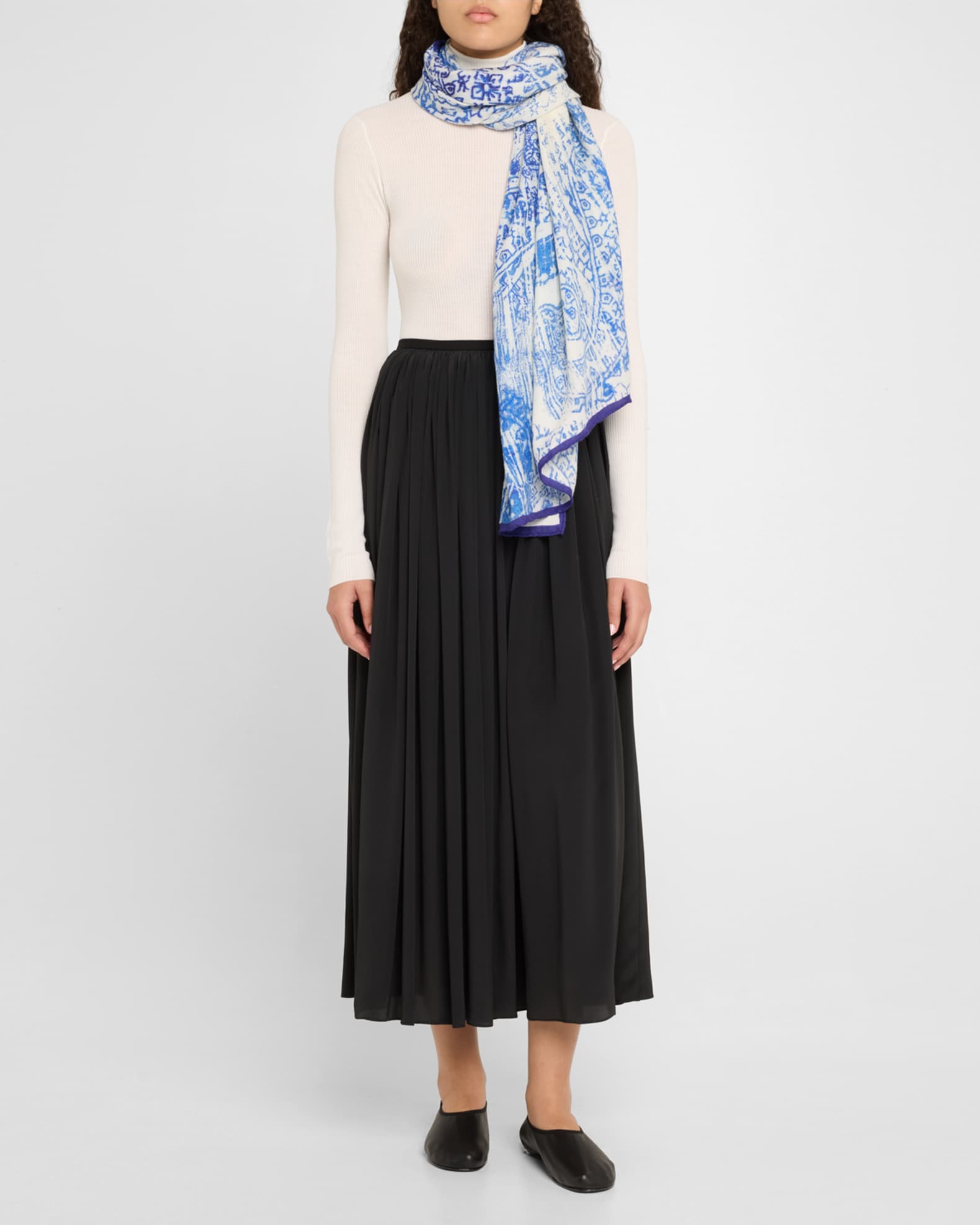 Paisley Blue Cashmere & Silk Printed Scarf 1