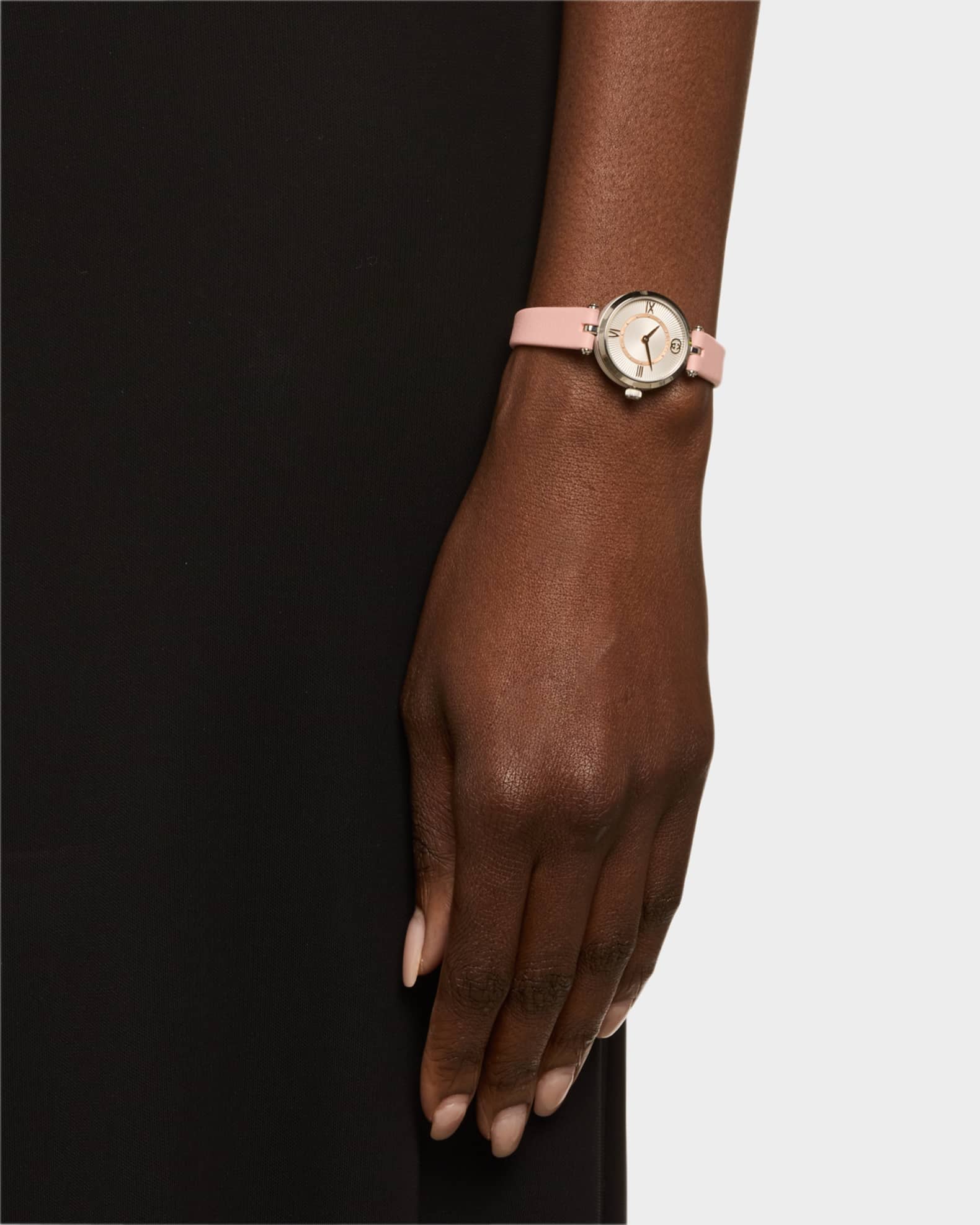 Gucci Stainless Steel Model 2000 24mm Watch with Pink Leather