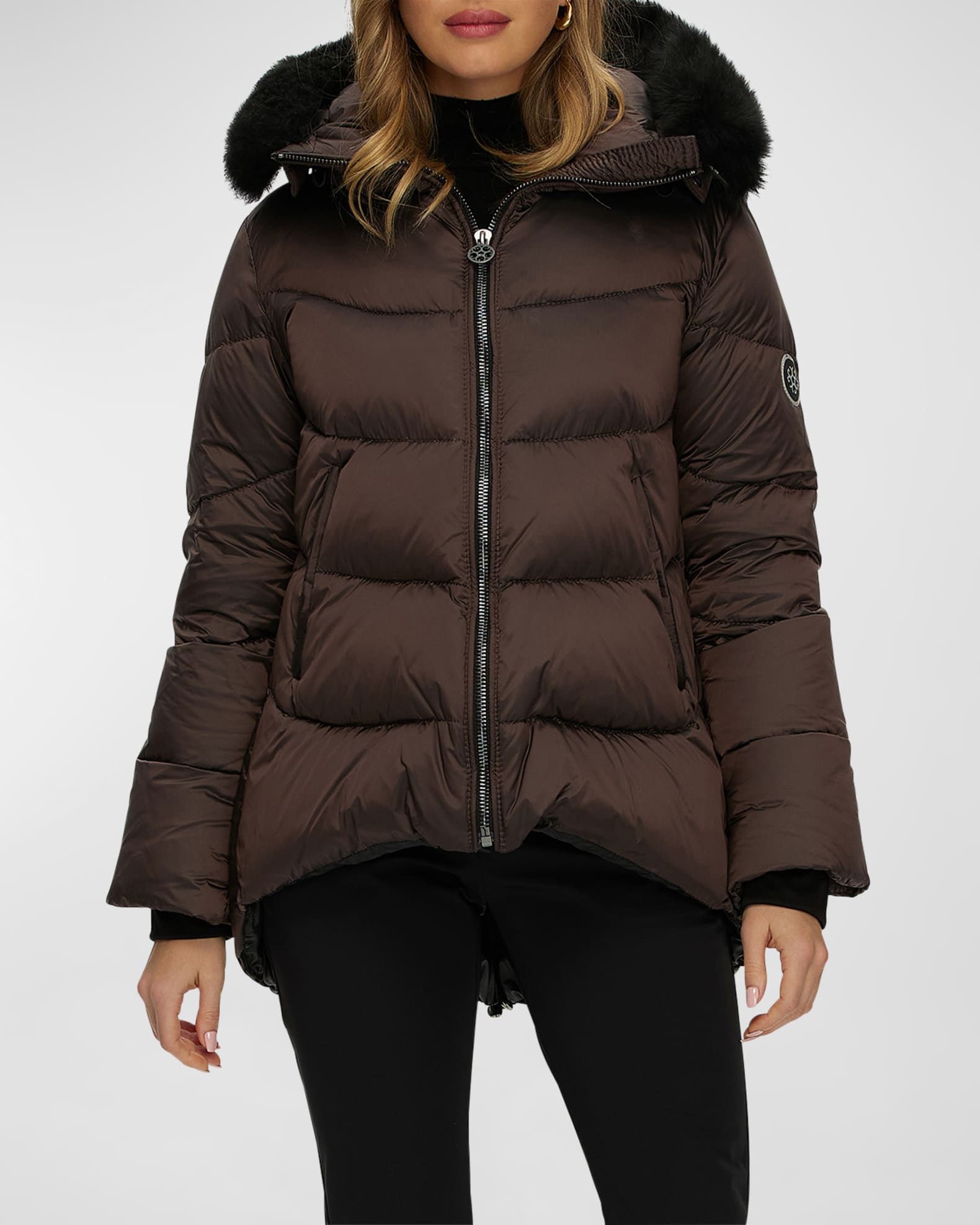 Apres-Ski Jacket With Detachable Toscana Lamb Shearling Hood Trim 1