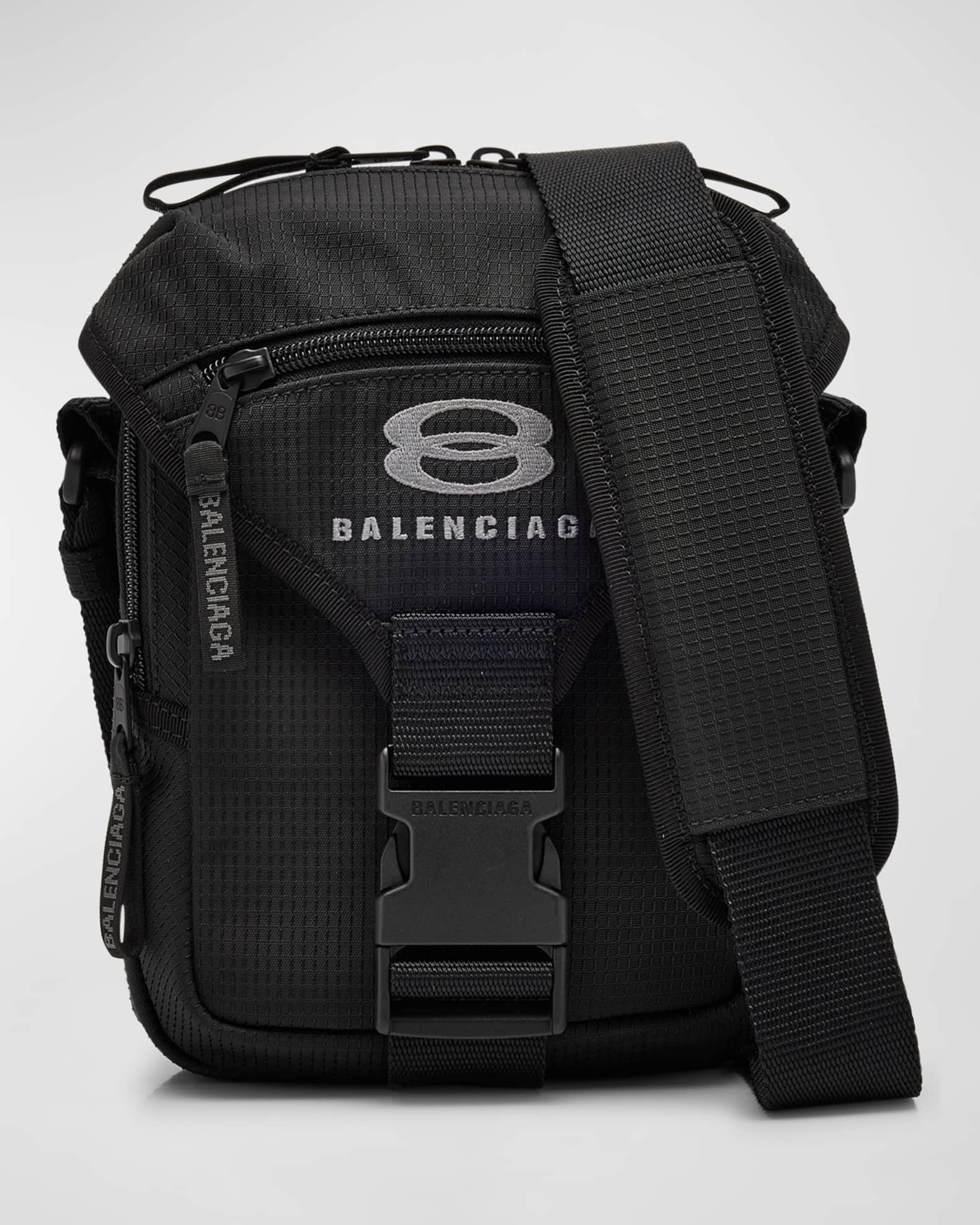 １着でも送料無料 Balenciaga Men's Unity Pouch Crossbody Bag | Neiman Marcus 小物