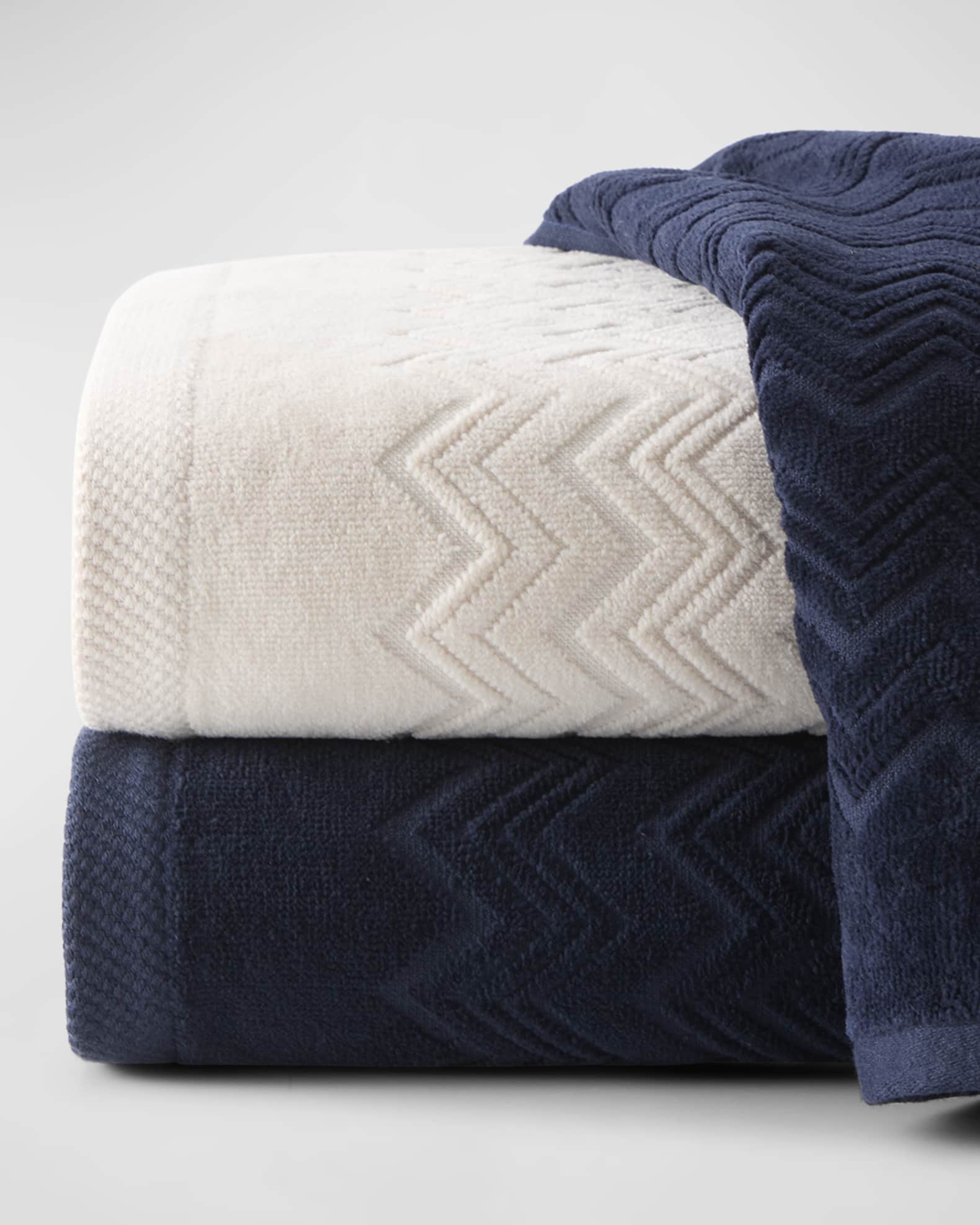 Chalk Bath Towel 1
