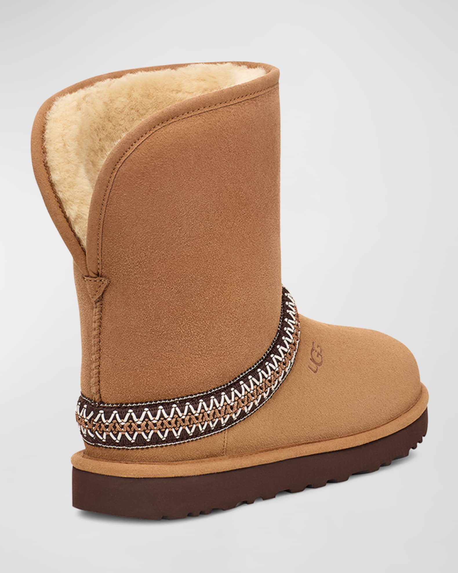 Women s Ugg Classic Short Crescent Chestnut 8