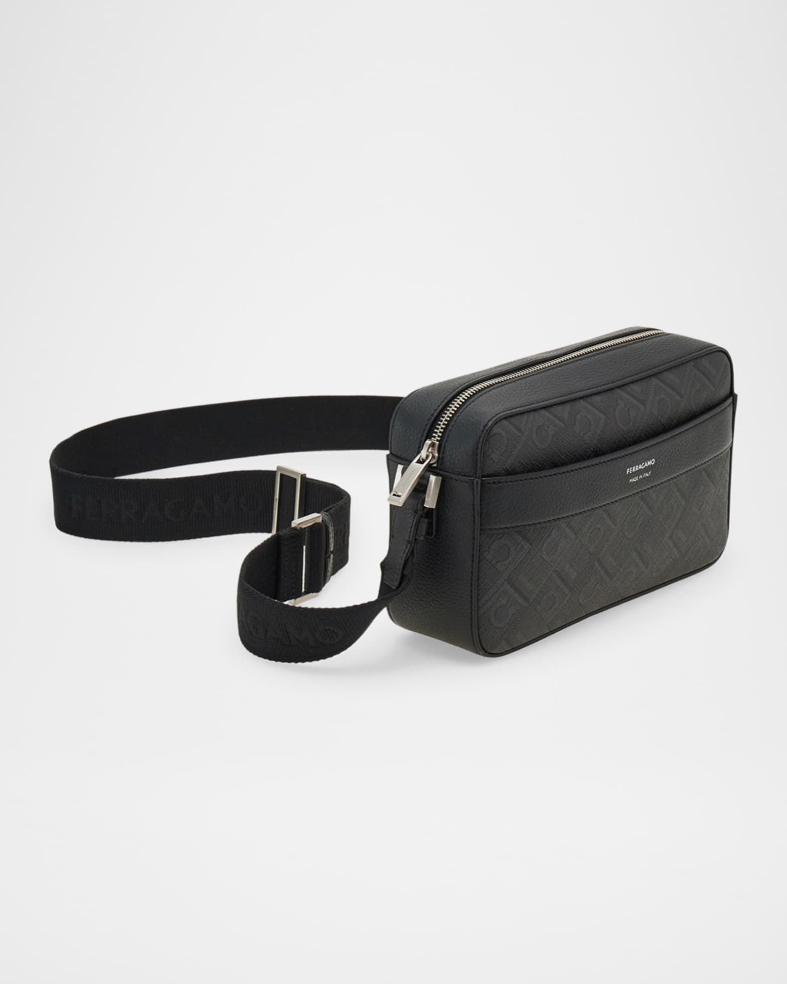 ショルダーバッグ・ポシェット Salvatore Ferragamo Black Leather Crossbody Bag Ferragamo Crossbody Bag Calf Leather Black | Rustan's