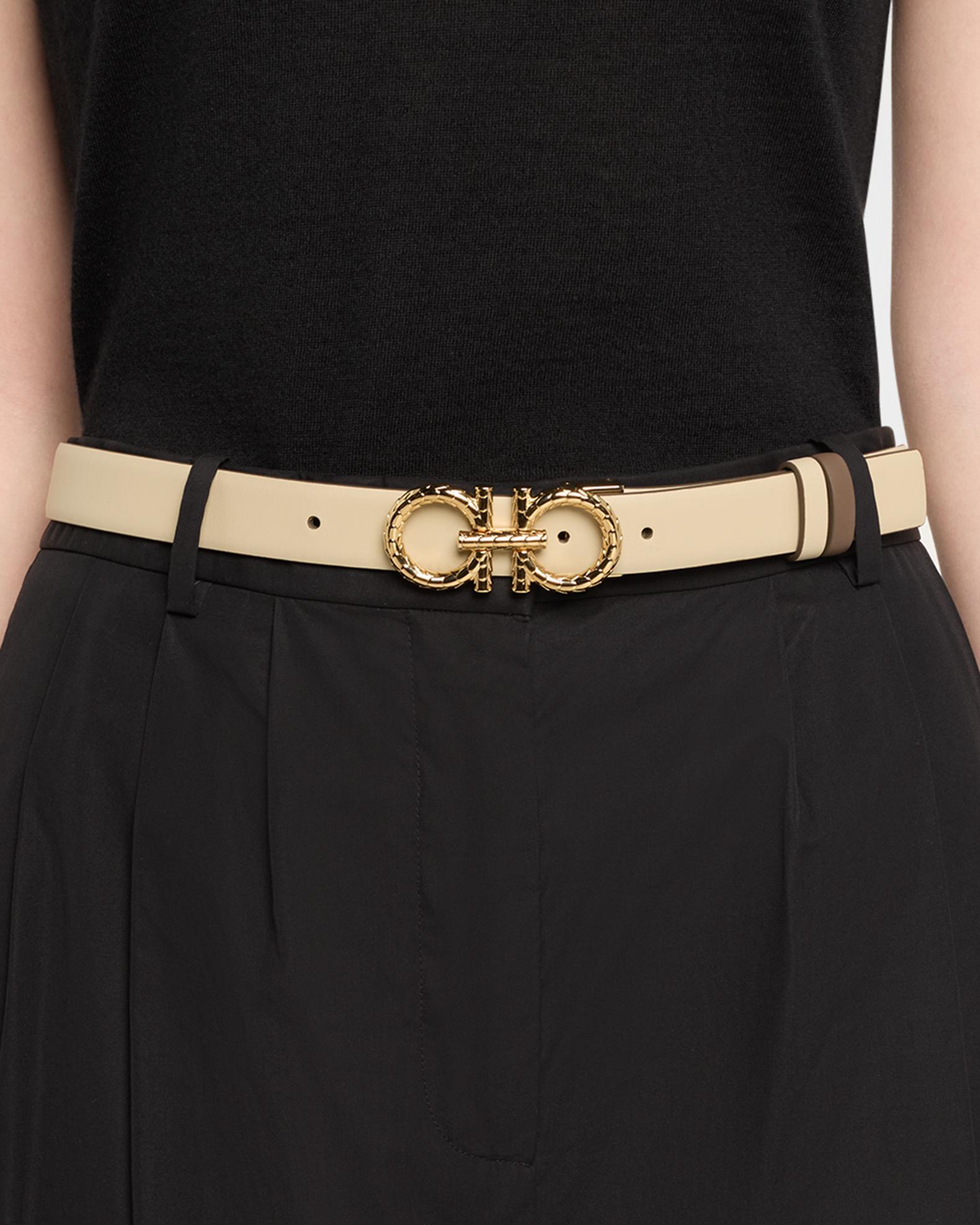 Ferragamo Gancini-Buckle Reversible Leather Belt | Neiman Marcus display picture 1