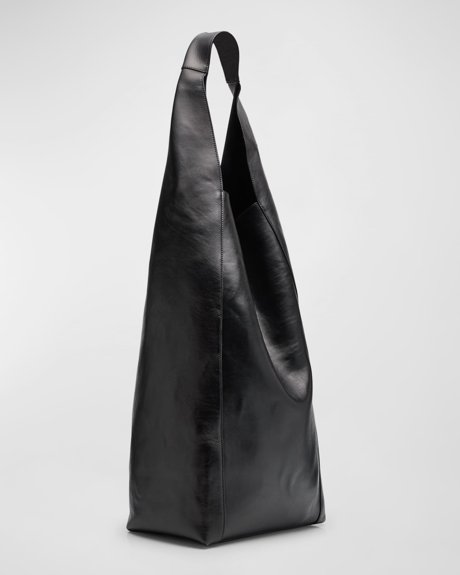トートバッグ SAINT LAURENT BLACK LEATHER TANGER SHOPPING BAG Saint Laurent Men's Leather Tanger Tote Bag | Neiman Marcus