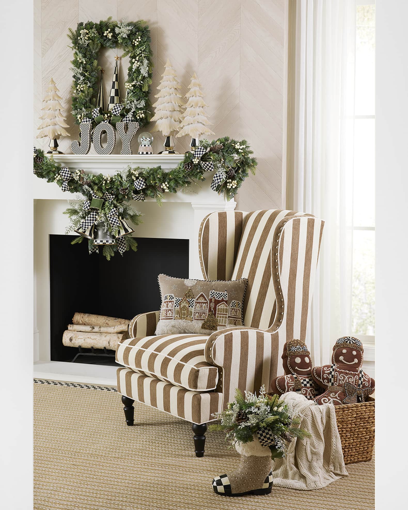 MacKenzie-Childs Farmhouse Holiday Illuminated Rectangle Wreath ...