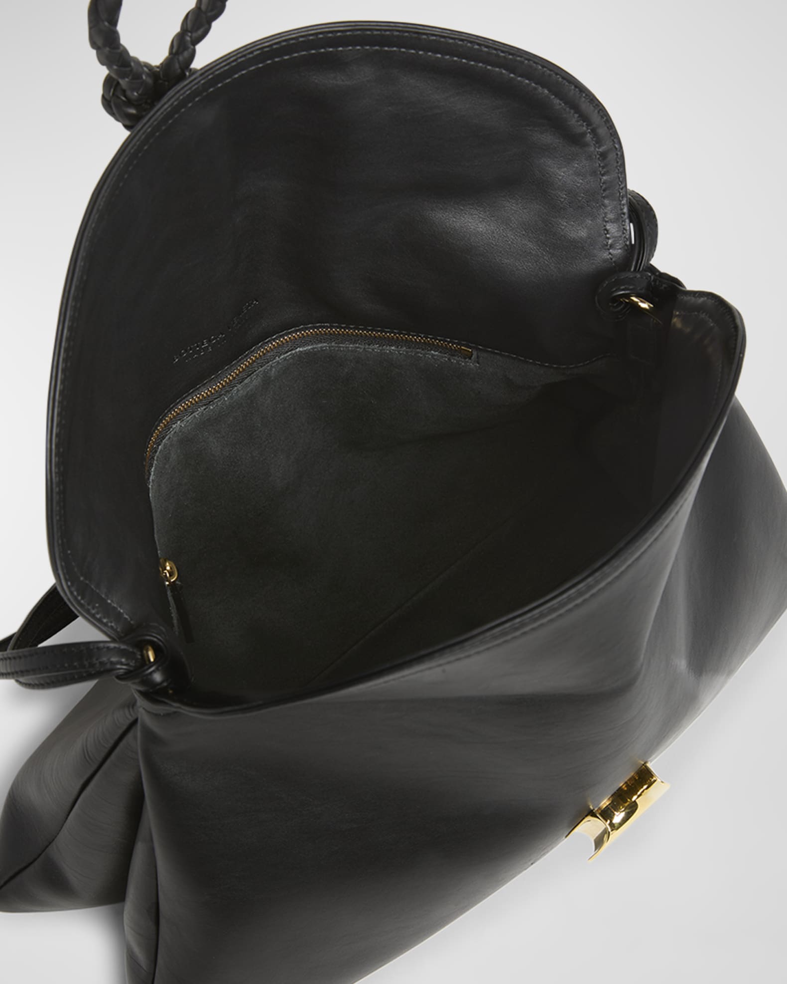 VIP【送料関税込】BOTTEGA VENETA LIBERTA LEATHER CROSSBODYBAG Bottega Veneta Liberta Medium Flap Leather Crossbody Bag