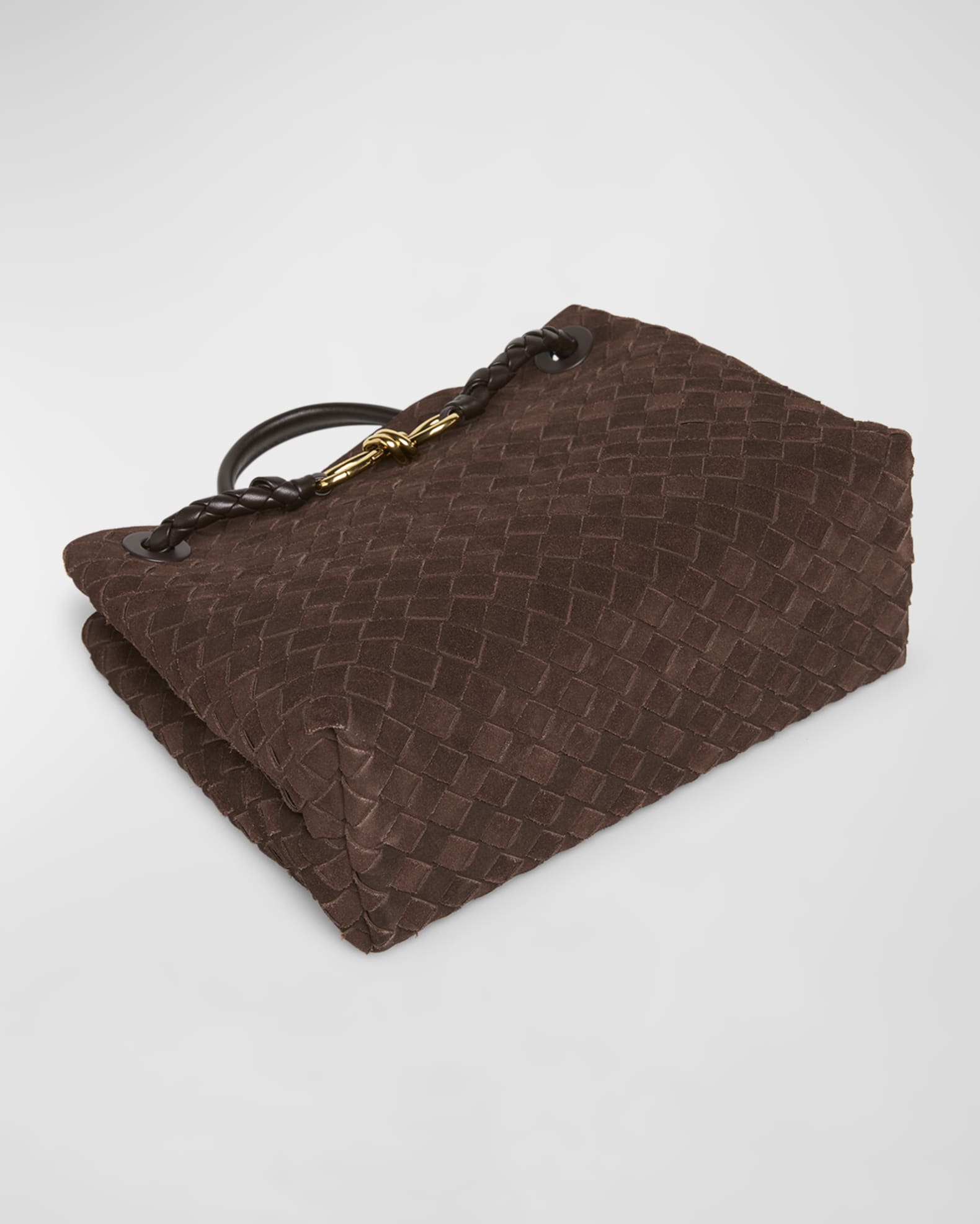 ショルダーバッグ BOTTEGA VENETA BLACK LEATHER MEDIUM ANDIAMO CROSSBODY BAG Bottega Veneta Andiamo Bag Shoulder Bag | Neiman Marcus