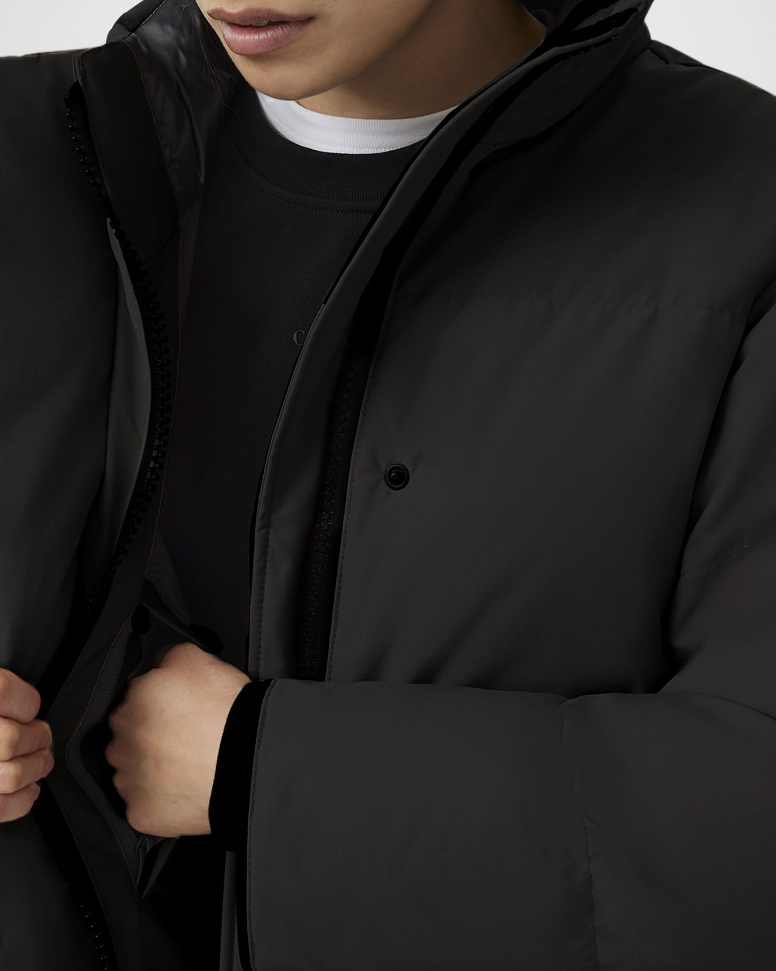 El offers misti trench ii rain jacket