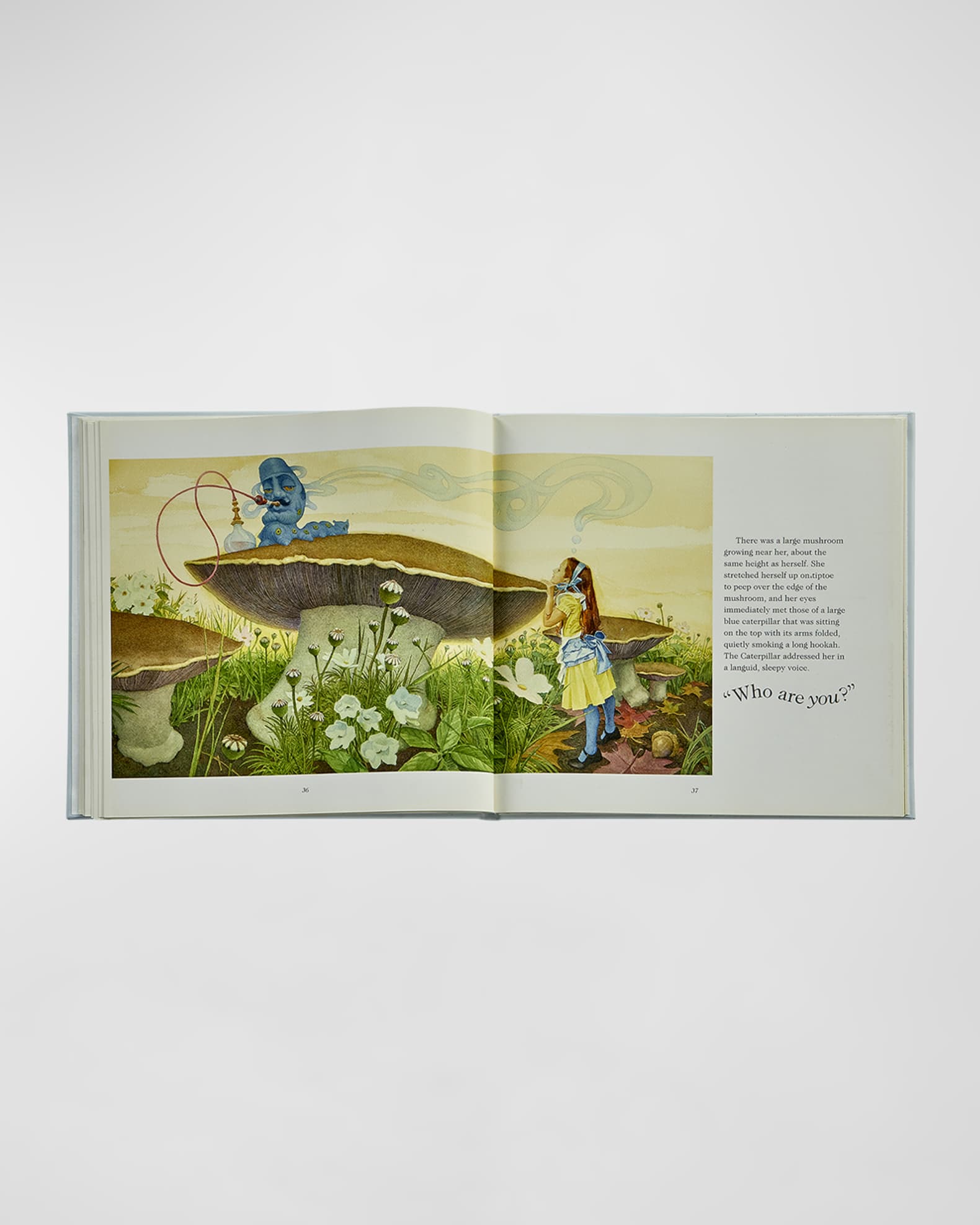 Alice's Adventures in Wonderland by Lewis Carroll | Color
