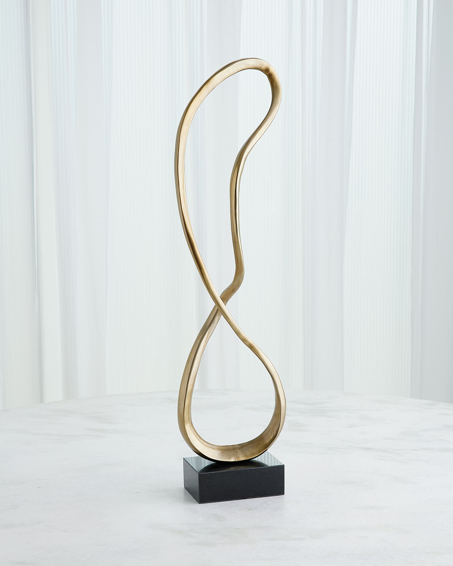 Abstract Loop Sculpture 1