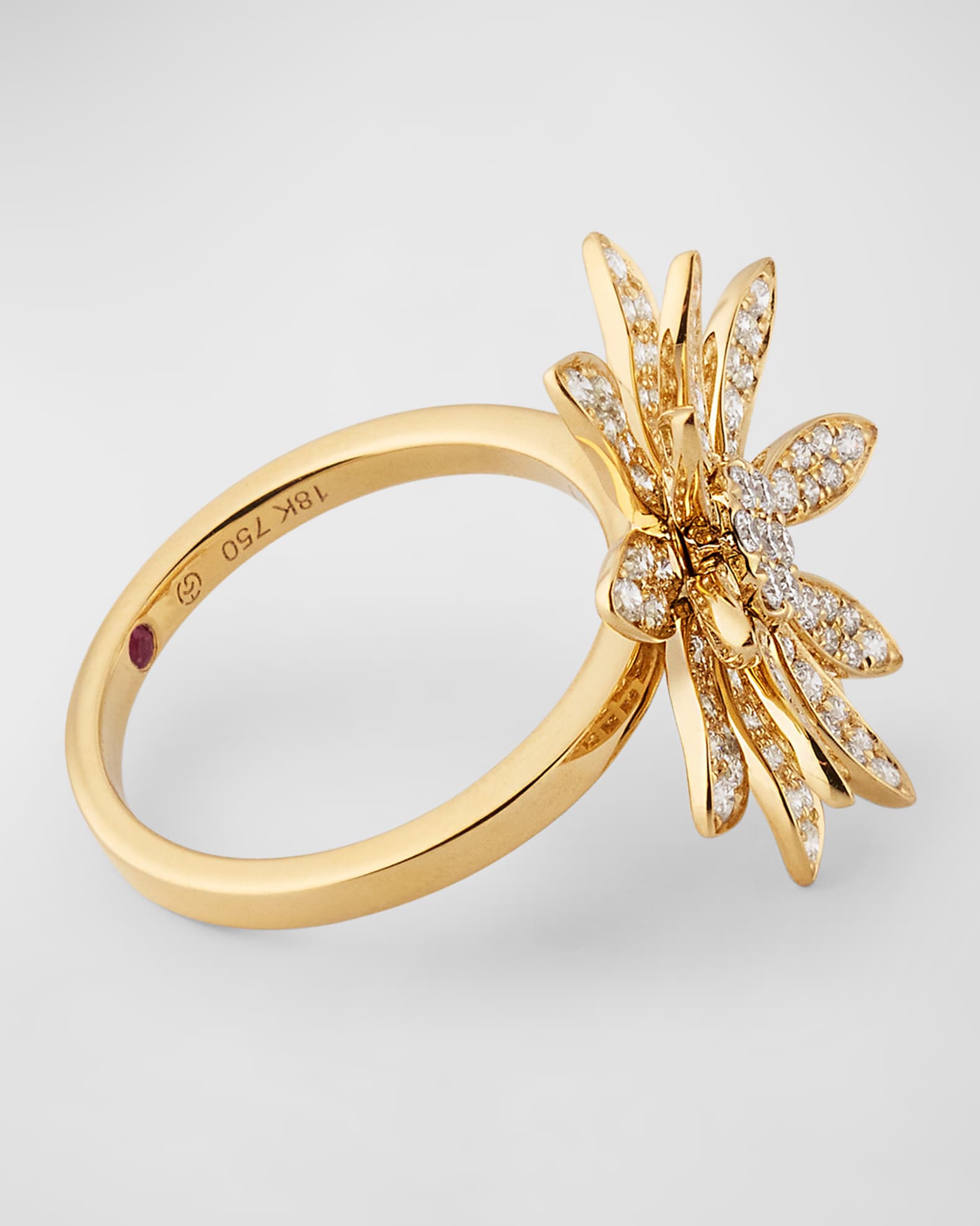 Roberto Coin 18K Pave Diamond Center Margherita Ring Size 6.5 Neiman Marcus