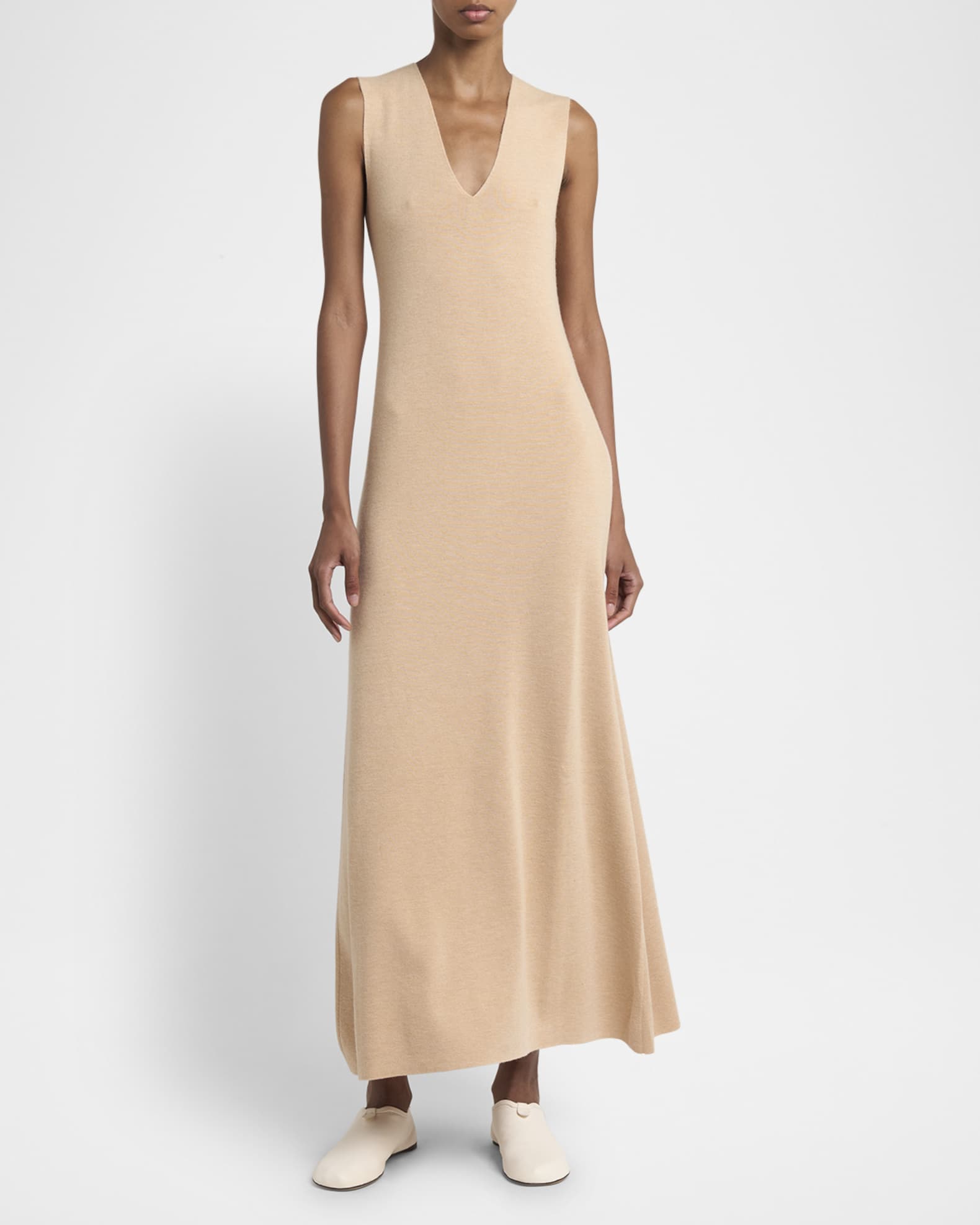 Cocooning Delicate Cashmere-Silk Midi Dress 1