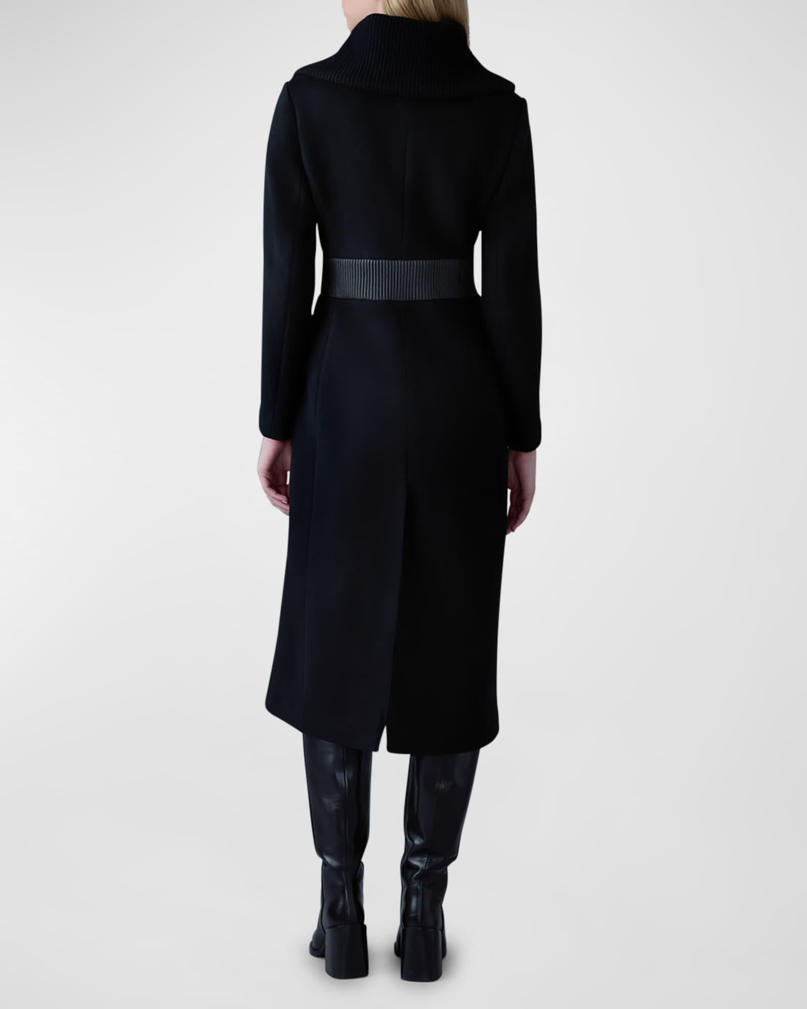 Neiman marcus mackage store