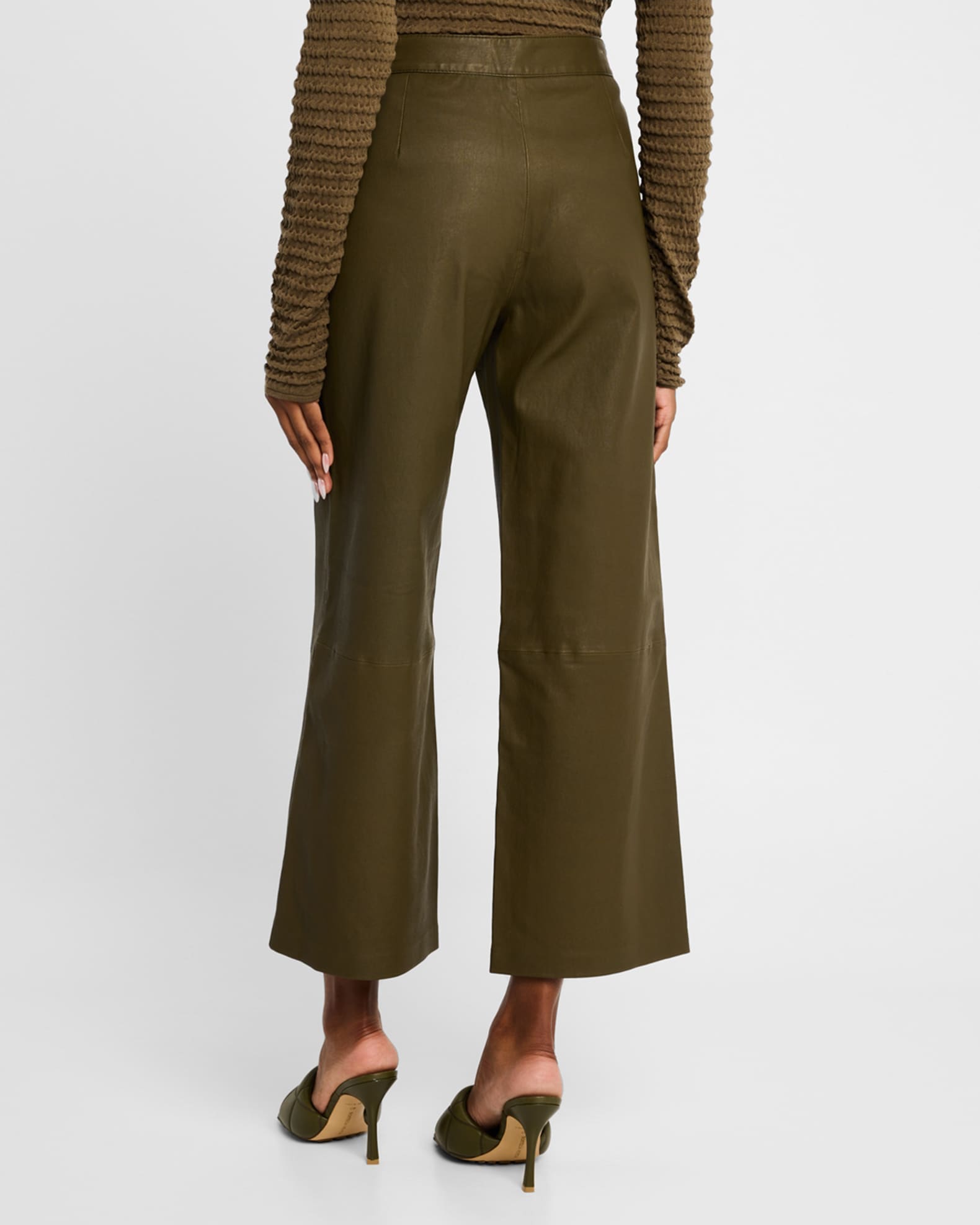 パンツ Beige Leather Cropped Pants Mocha Faux Leather Cropped Wide Leg Trousers