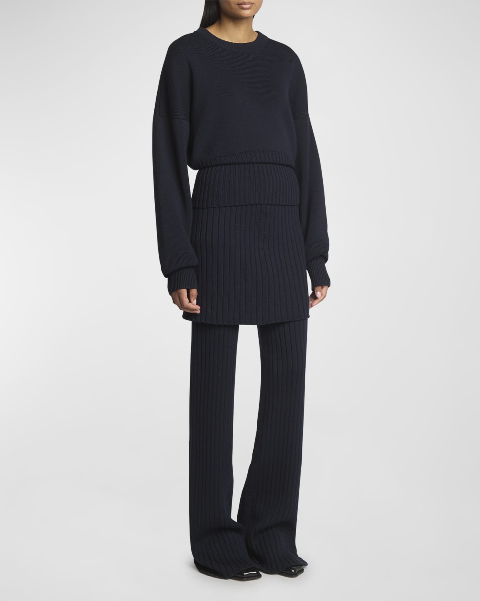 Cable Knit Hem Crewneck Sweater 1