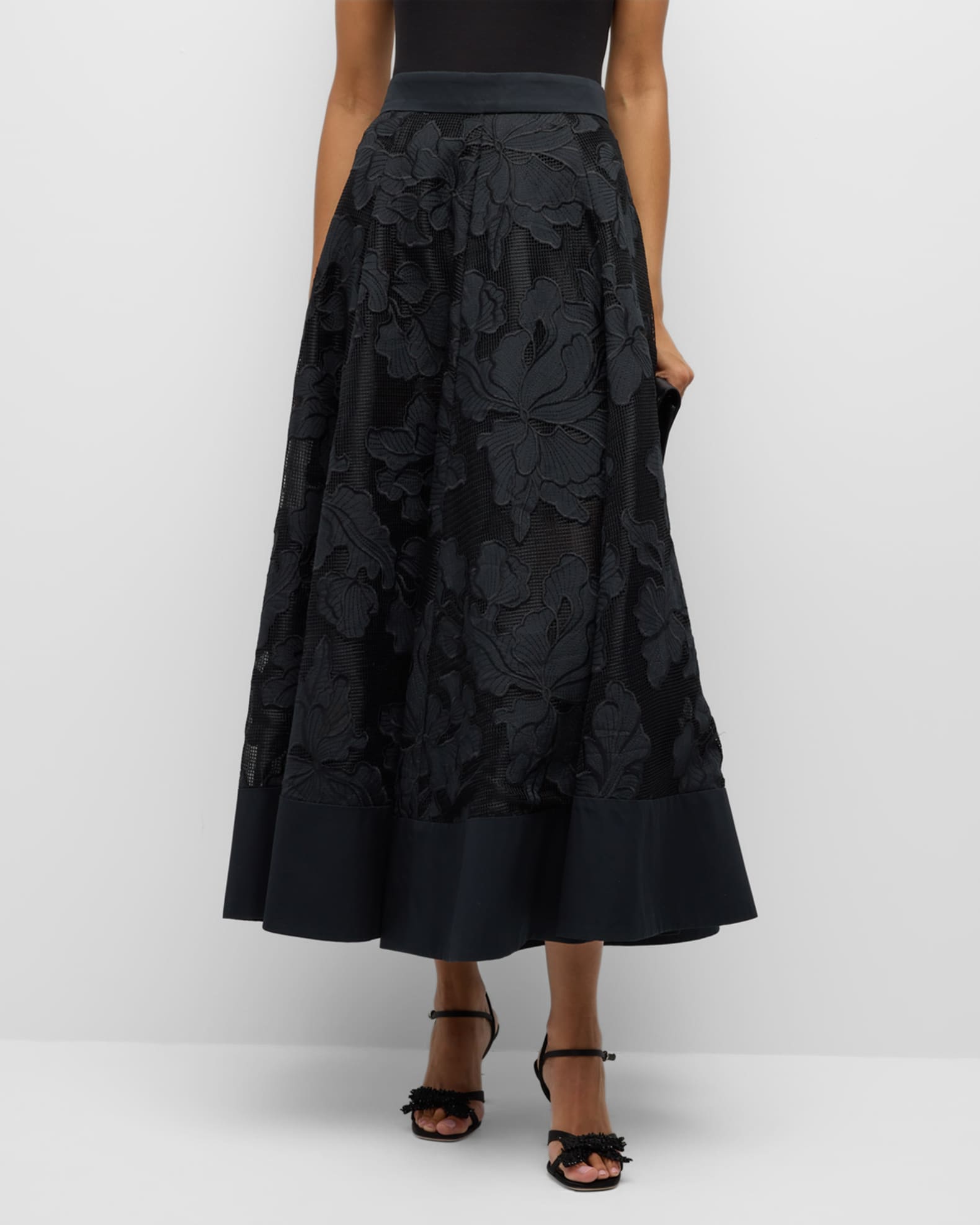 Floral Embroidered Midi Full Skirt 1
