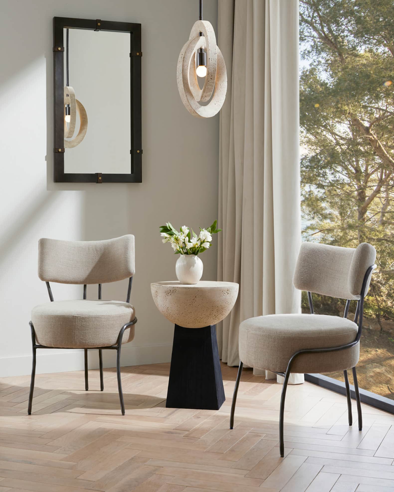 Dorian Oval Accent Table 1