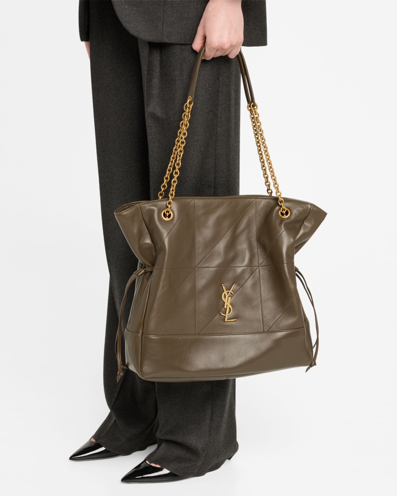 Jamie 4.3 Shopping Tote Bag in Quilted Leather 1