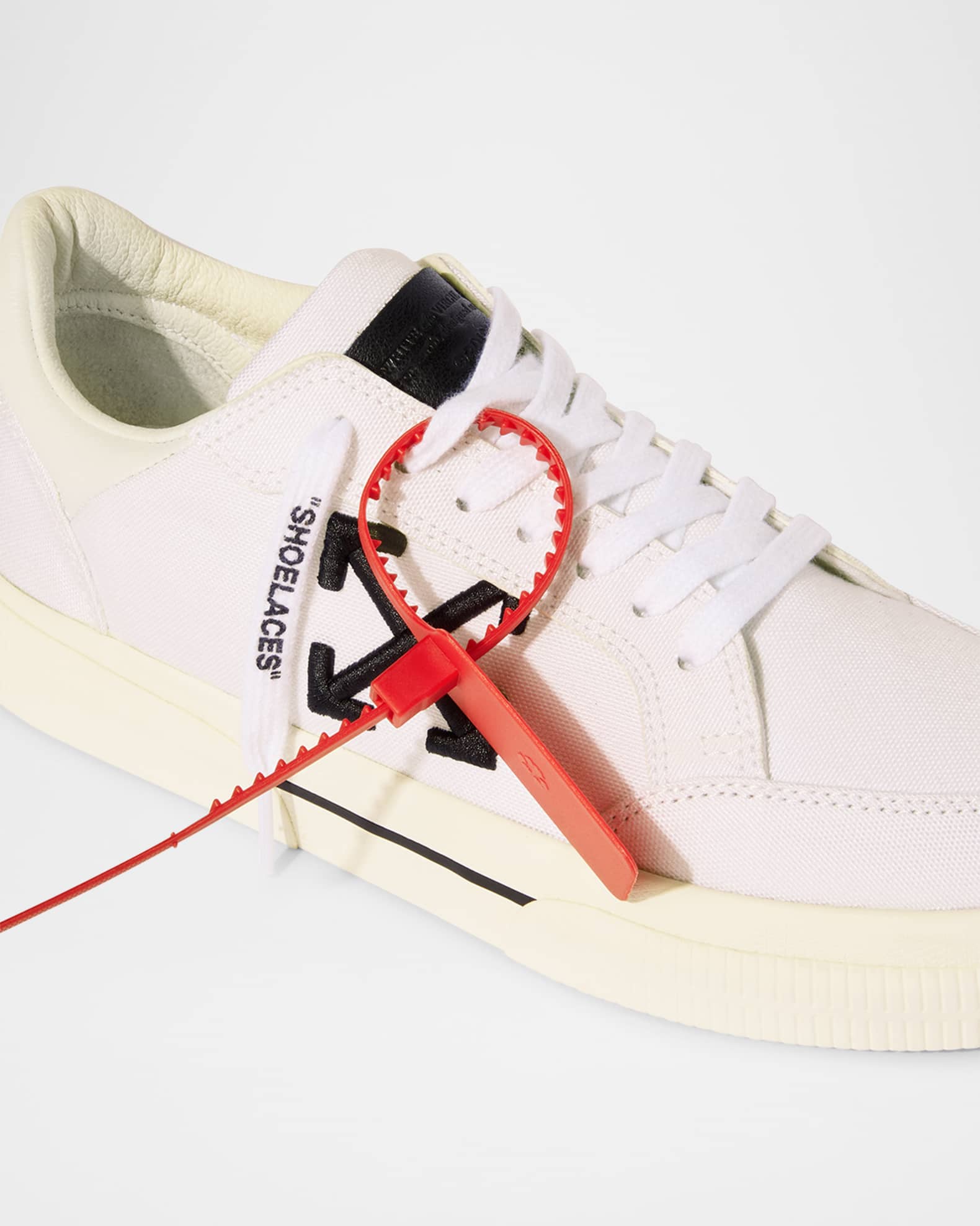 Off-White Vulcanized Canvas Bicolor Low-Top Sneakers