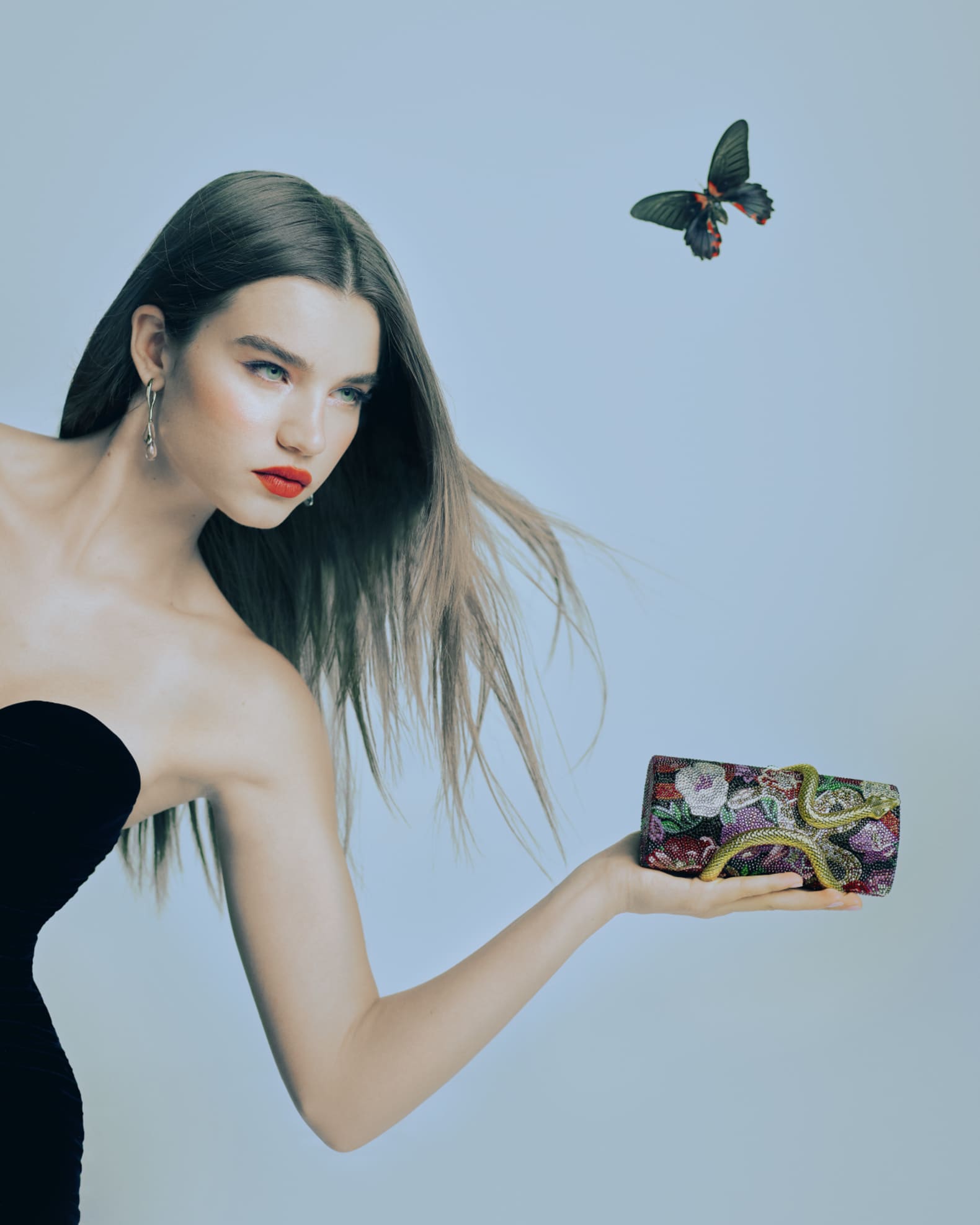 Judith Leiber Couture Spiral Snake Crystal Forbidden Garden Minaudiere ...