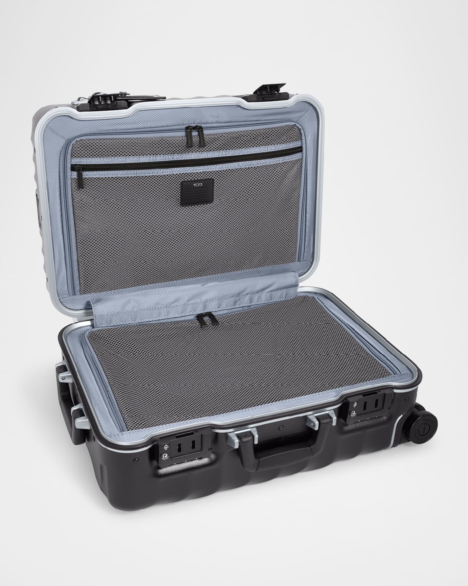 19 DEGREE FRAME インターナショナル・4ウィール・キャリーオン