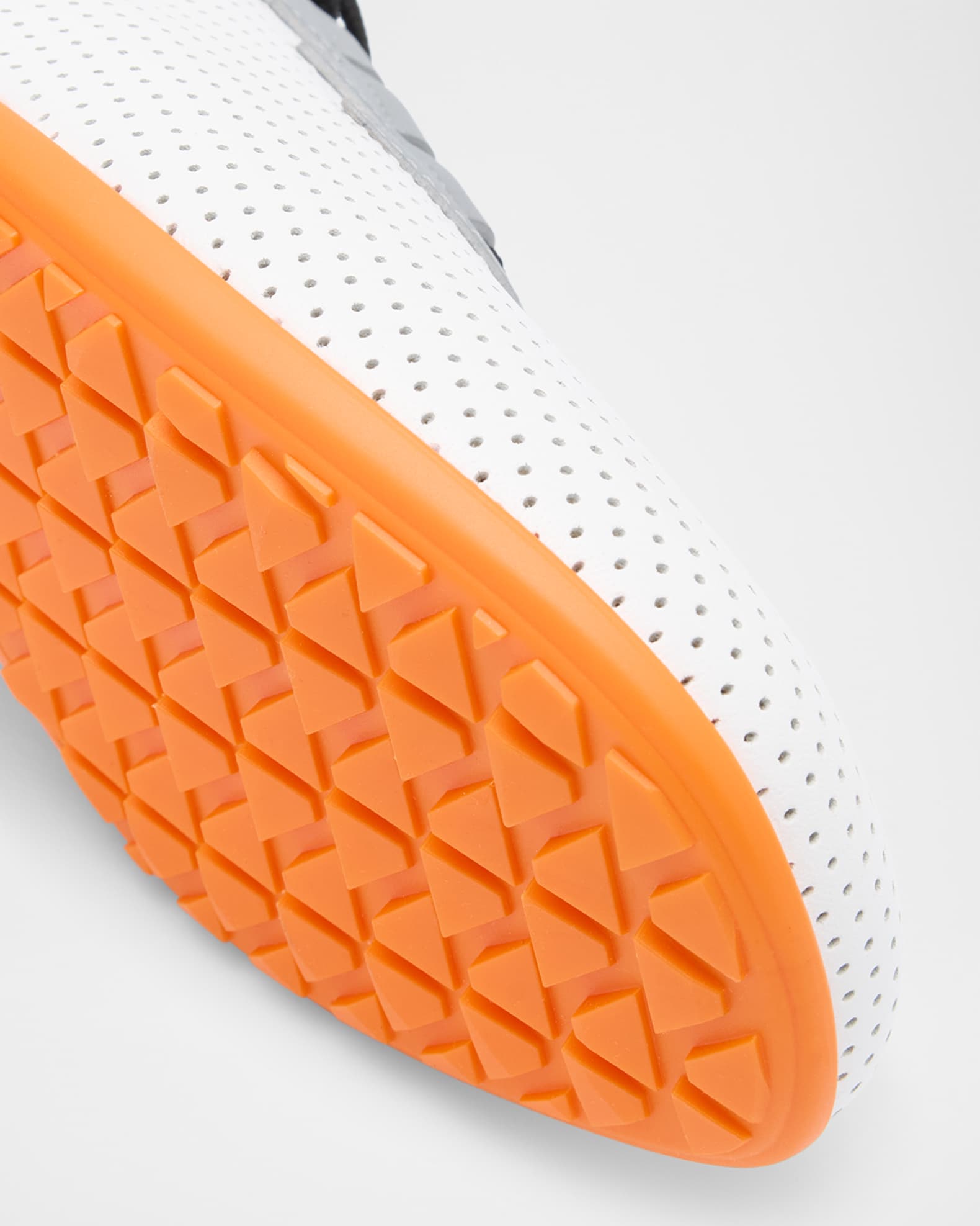 スニーカー Valentino Garavani White Nappa Leather Chromathon Sneakers Chromathon Sneaker In Perforated Nappa for Woman | Valentino US