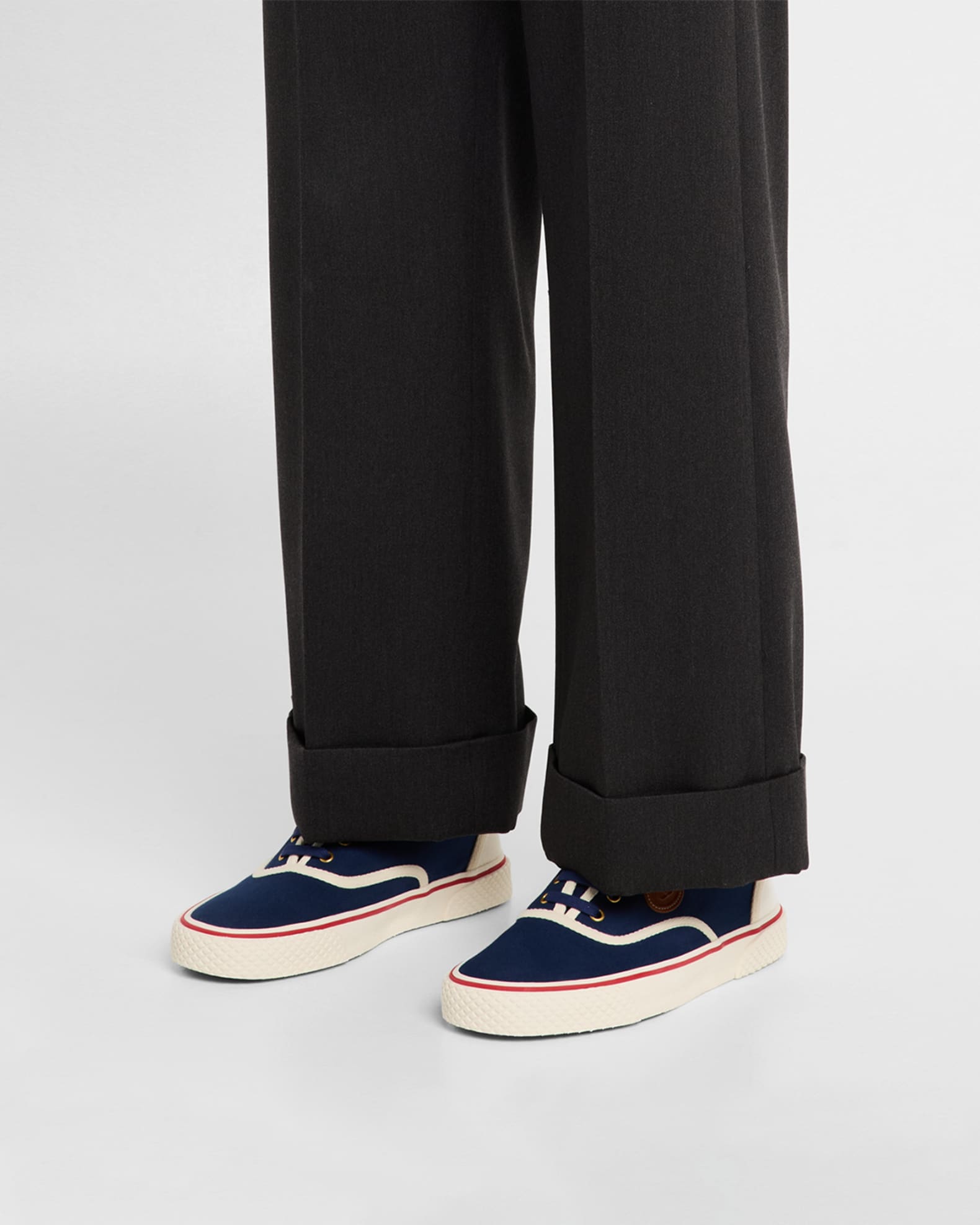 スニーカー Valentino Garavani Black Canvas Nojoke Sneakers Men's Nojoke Canvas Leather VLogo Low-Top Sneakers | Neiman