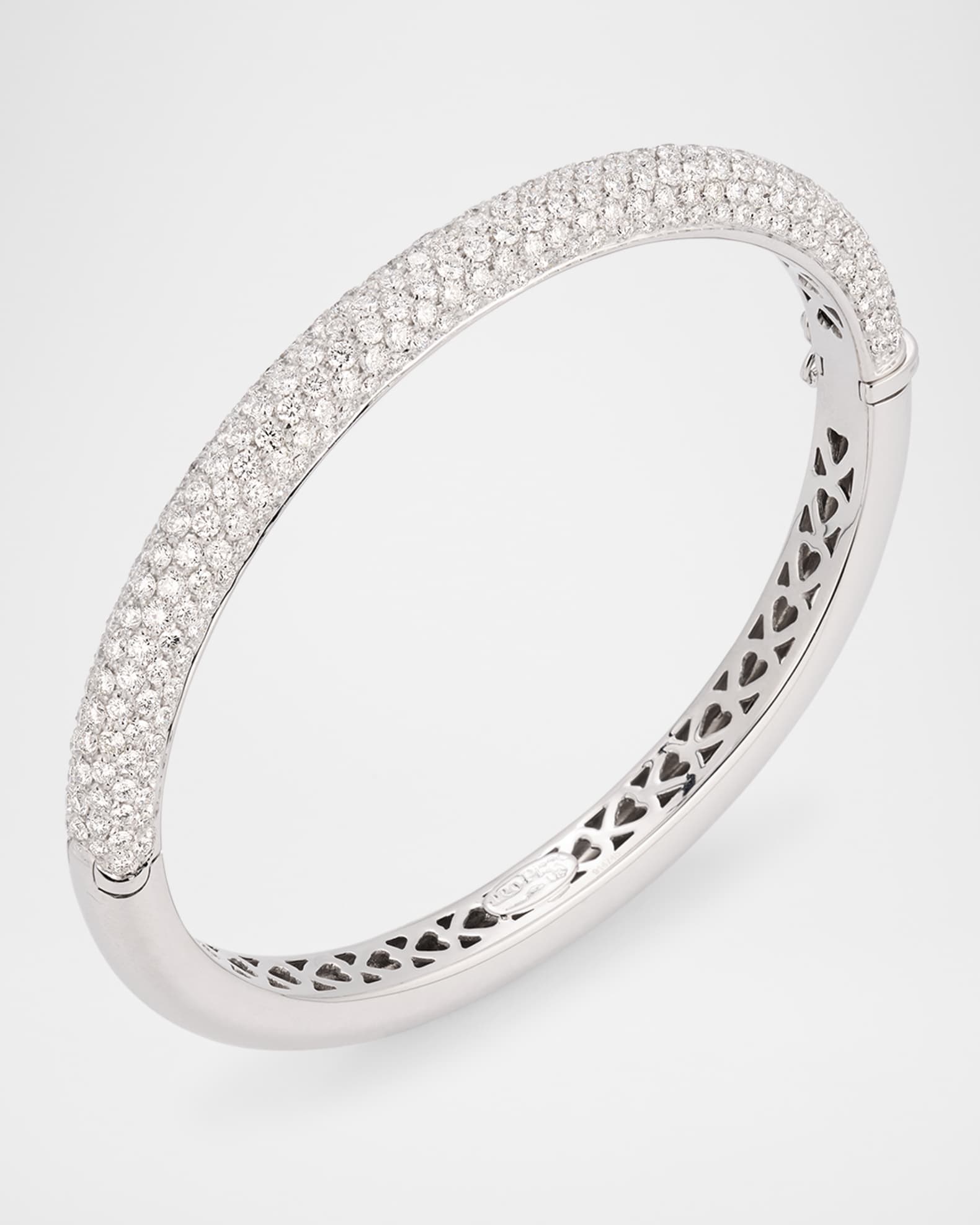 18K White Gold Thin Pavé Diamond Bangle 1