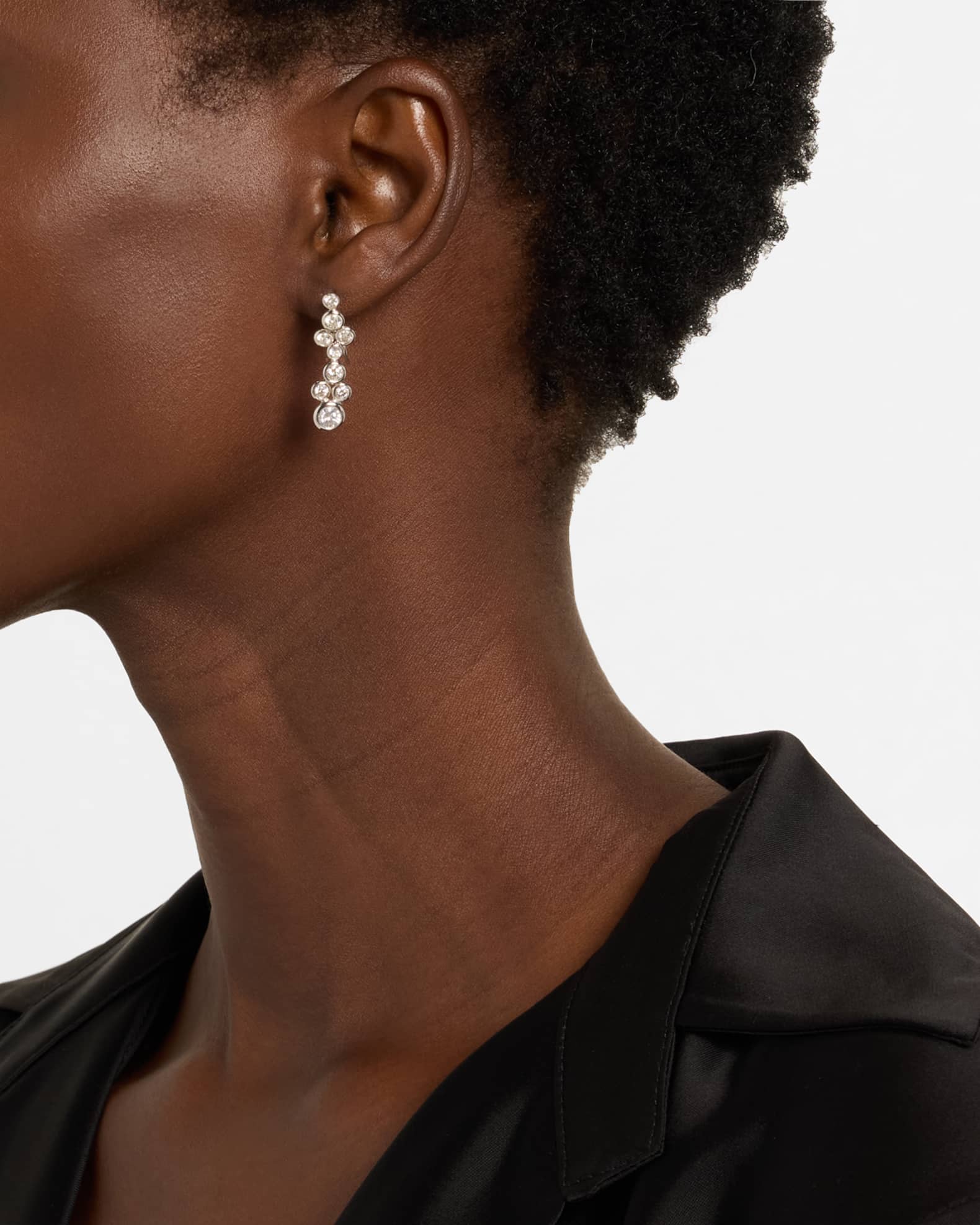 Estate 18K White Gold Diamond Dangle Drop Earrings 1