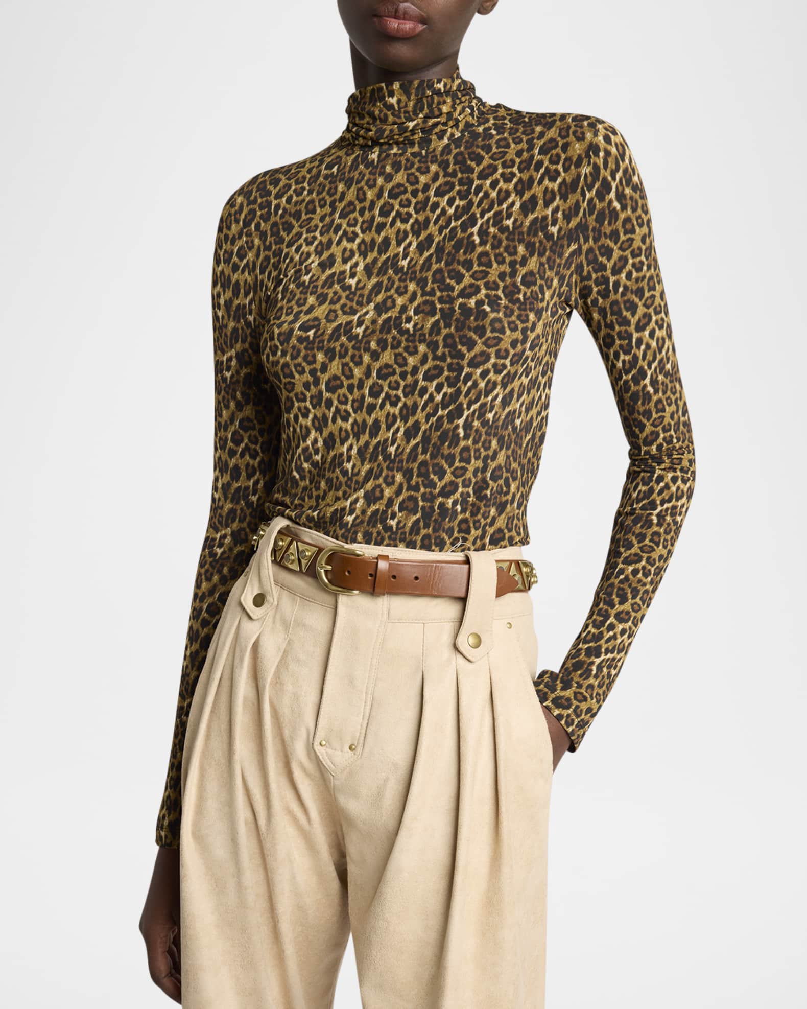 Veliana Calf Leather Studded Belt  1
