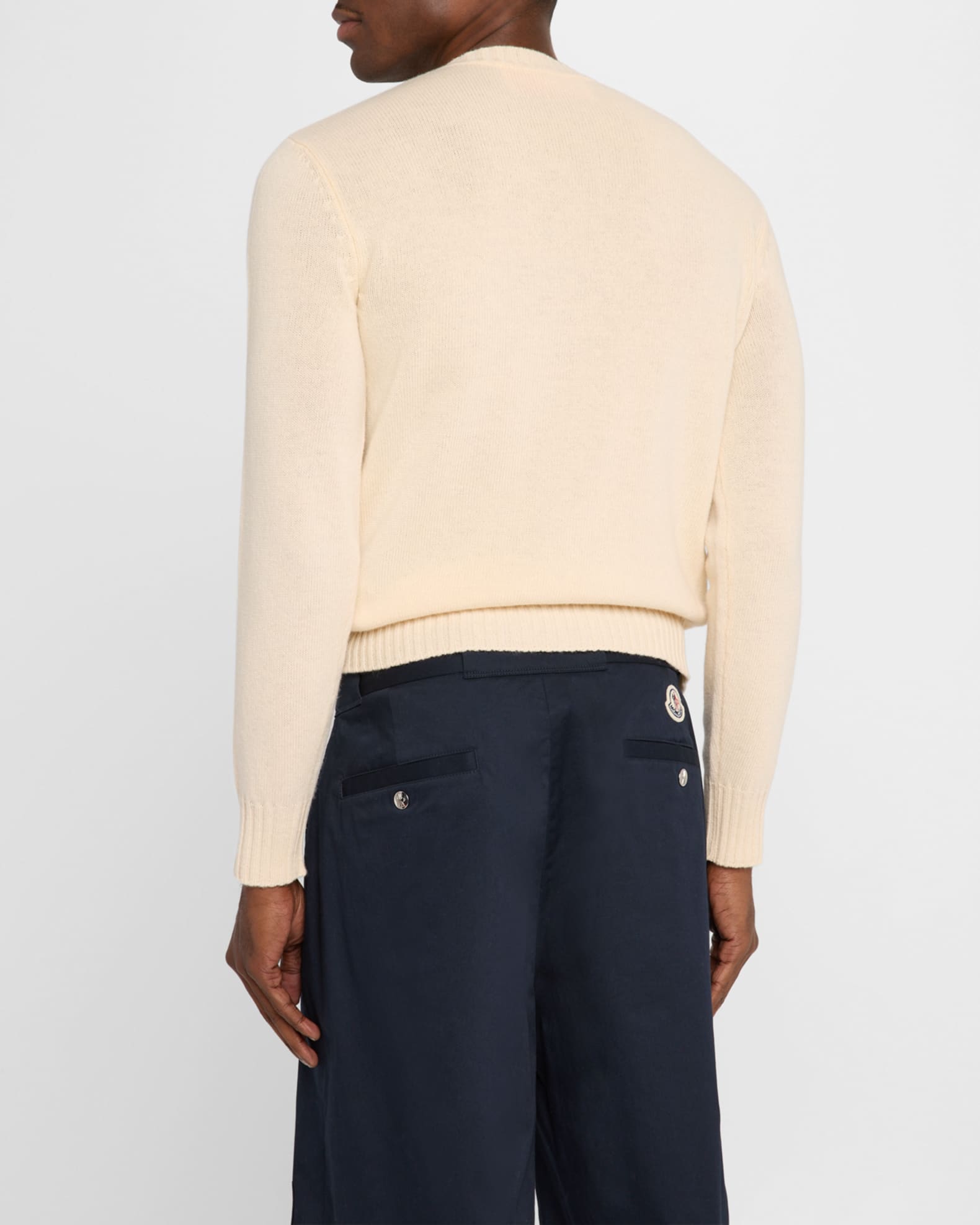 VALENTINO GARAVANI ウールカシミア フェザー スリーブ ニット Valentino Garavani Men's V Jacquard Wool Sweater | Neiman Marcus