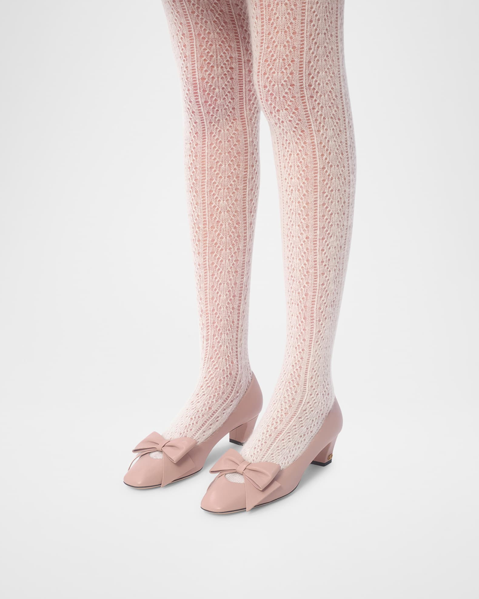 パンプス VALENTINO GARAVANI BOWOW LEATHER PUMPS Valentino Garavani Bowow Leather Pumps | Neiman Marcus