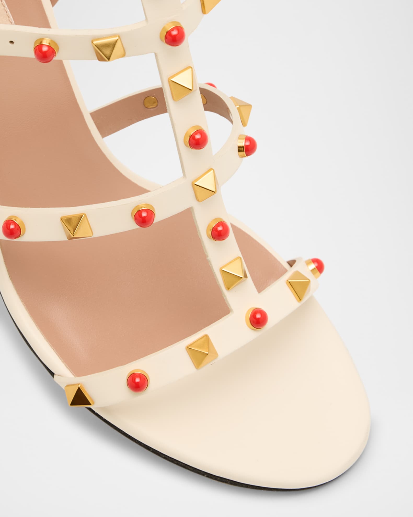★関税込★VALENTINO★ROCKSTUD SANDALS★ Valentino Garavani Rockstud caged-style Sandals | Gold