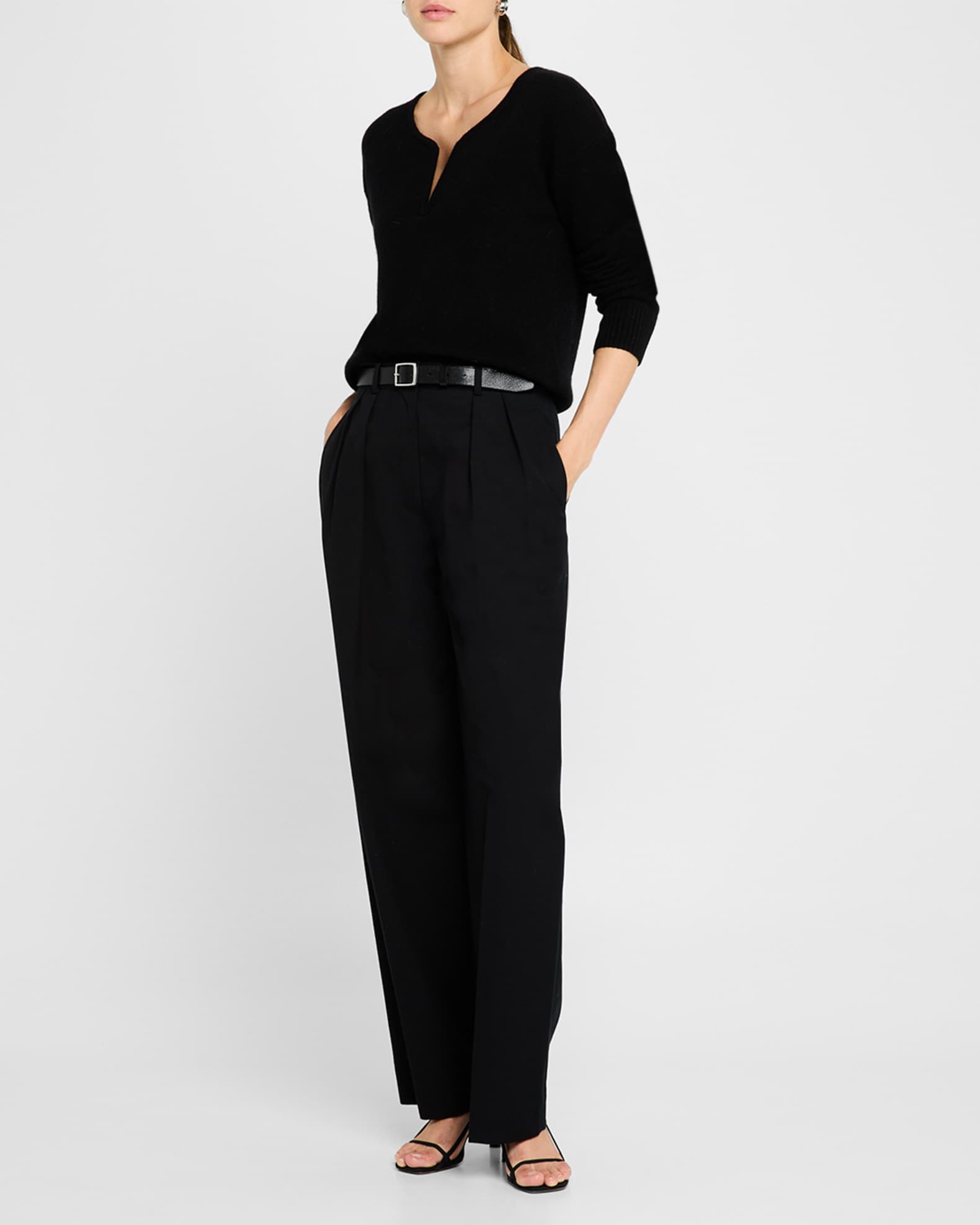 Ribbed V-Neck Cashmere Sweater 1