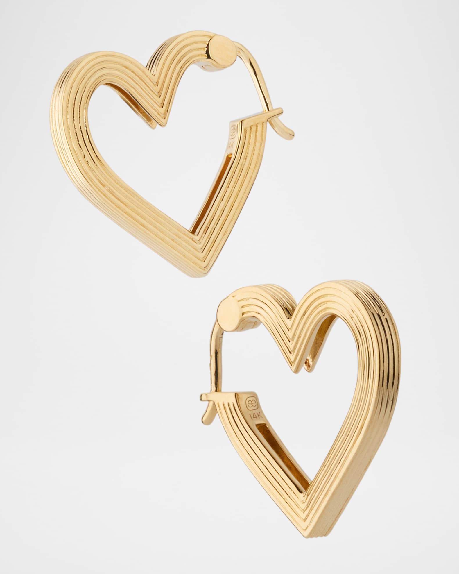 14K Gold Fluted Heart Hoop Earrings 0