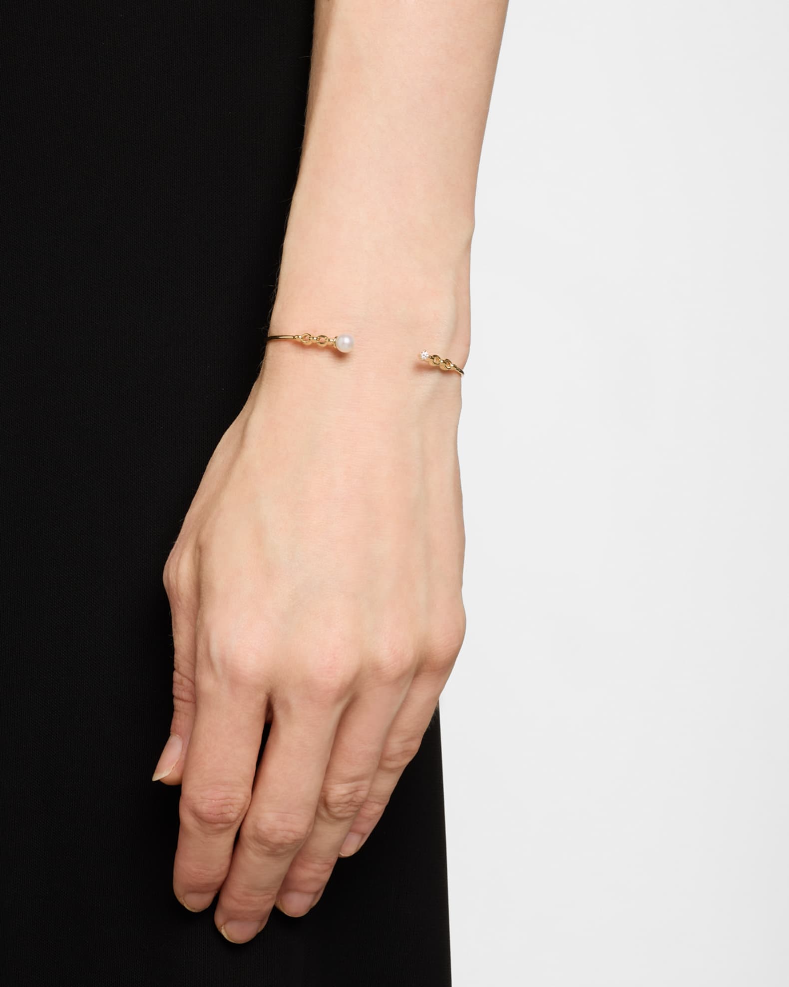 【MIZUKI】14k Gold Bubble Pearl Bracelet ブレスレット MIZUKI 14-karat gold pearl bracelet | NET-A-PORTER