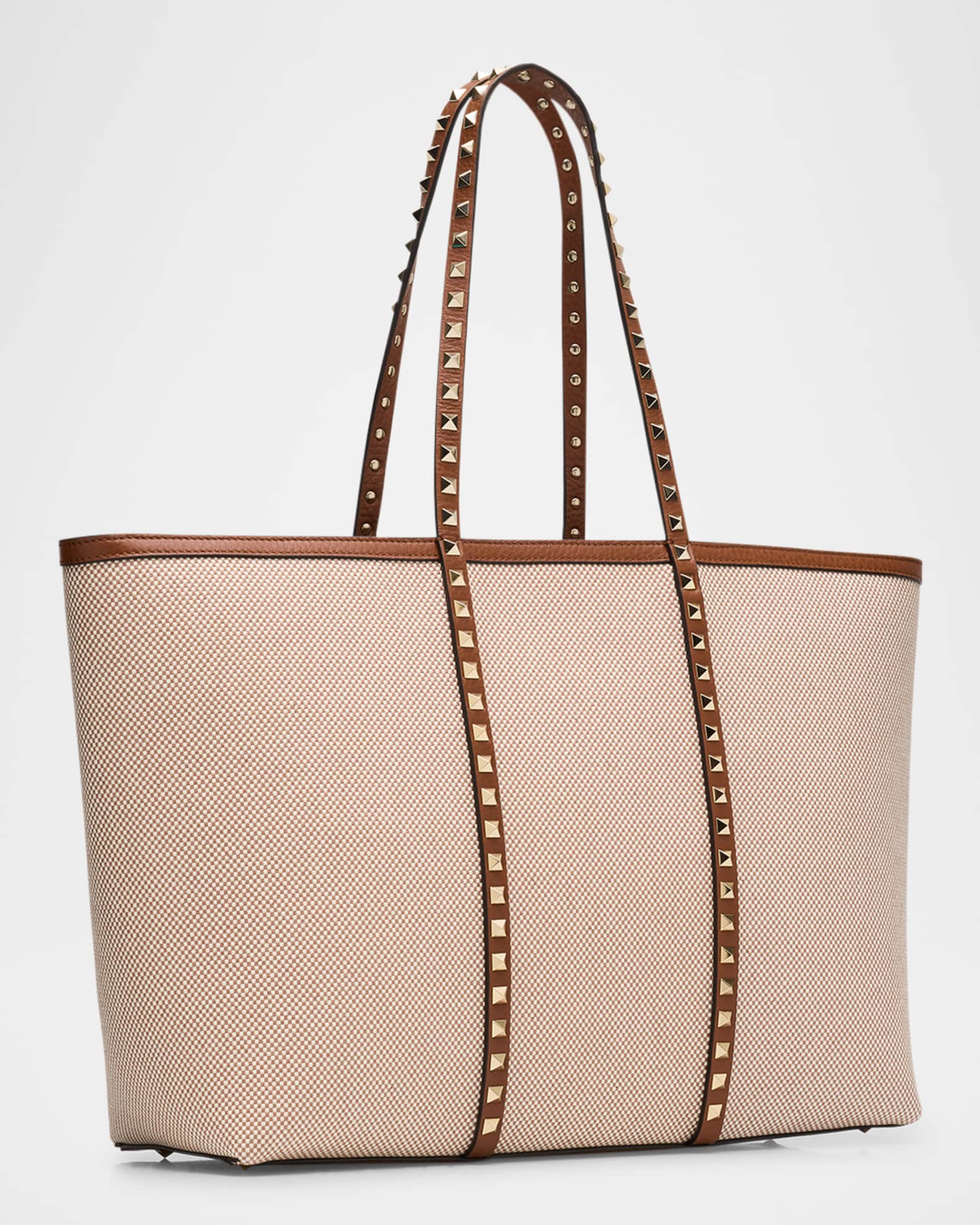 【関税&送料込】Valentino Garavani Rockstud Tote Bag In Canv Valentino Garavani Rockstud Medium Canvas Tote Bag | Neiman