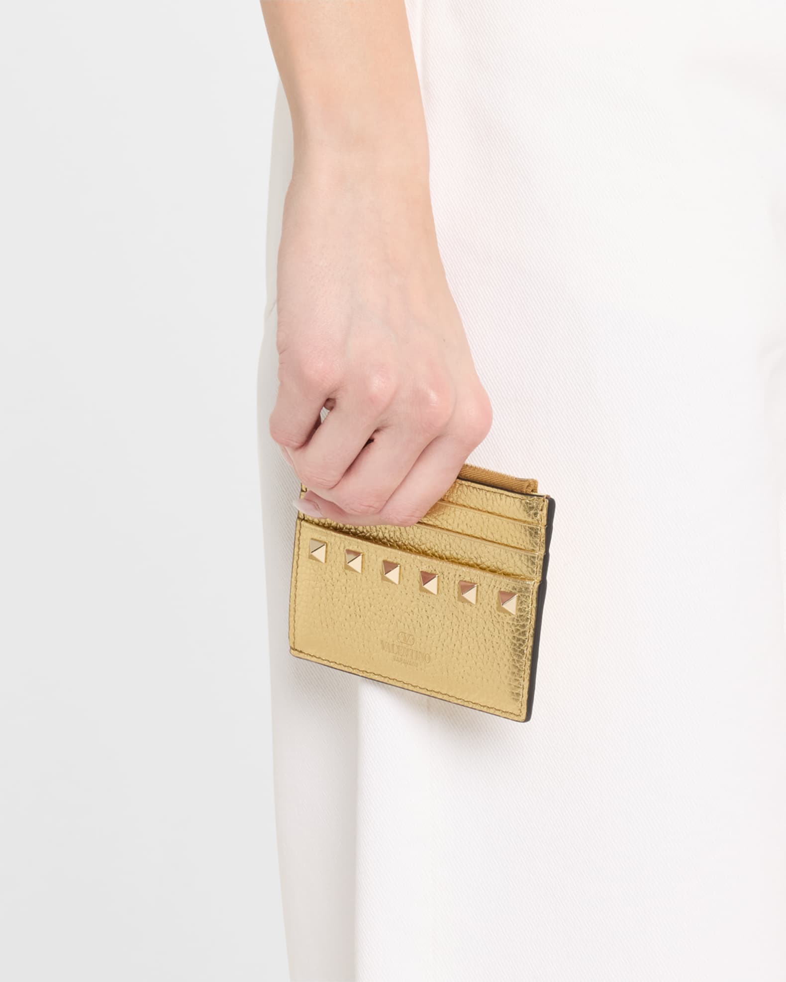 Rockstud Metallic Leather Card Case 1