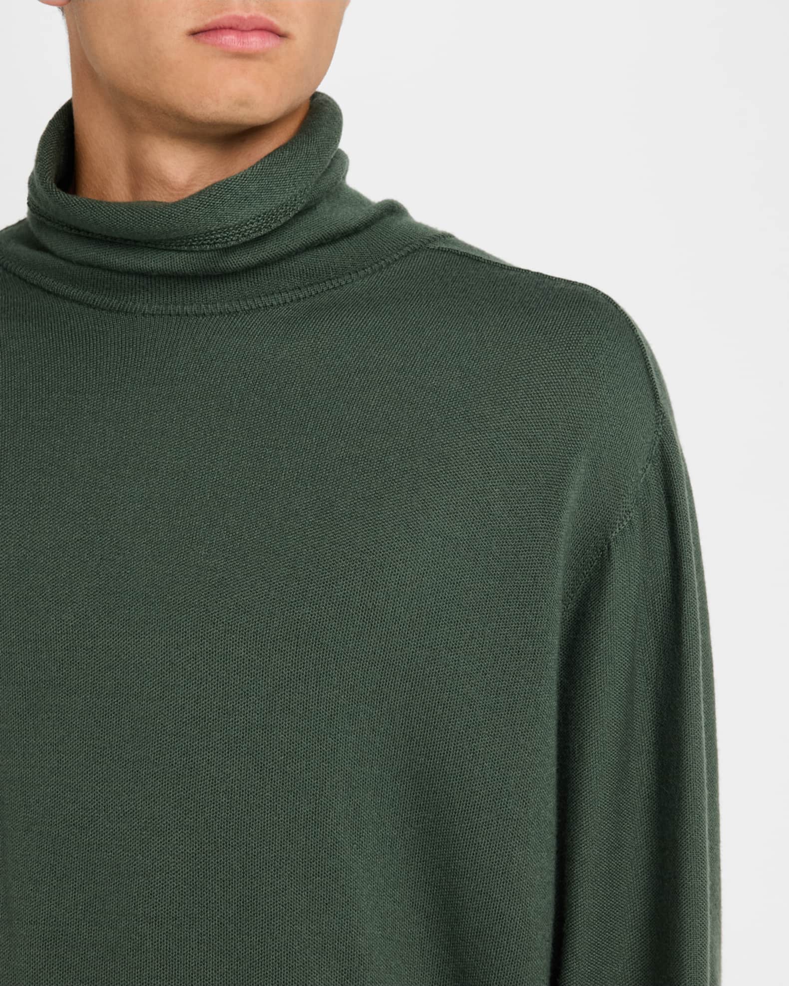 Homme Plisse Issey Miyake Men's Smooth Wool Turtleneck