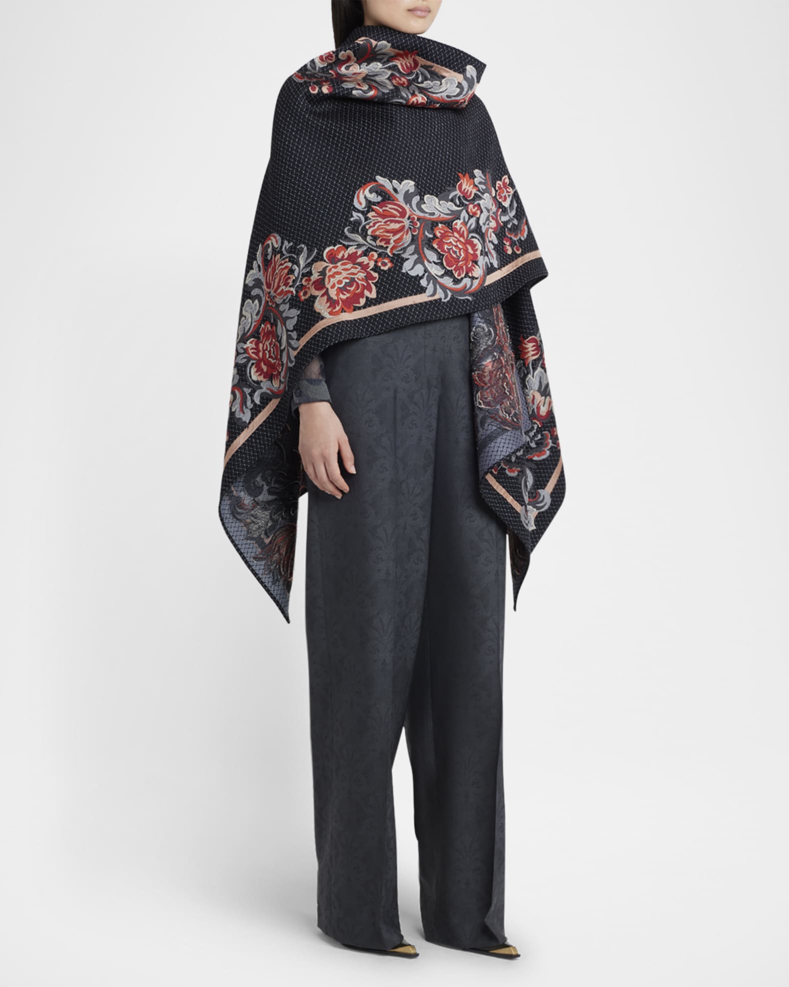 【送料&関税込】Etro Floral Print Cape Etro Floral Wool-Blend Cape | Neiman Marcus