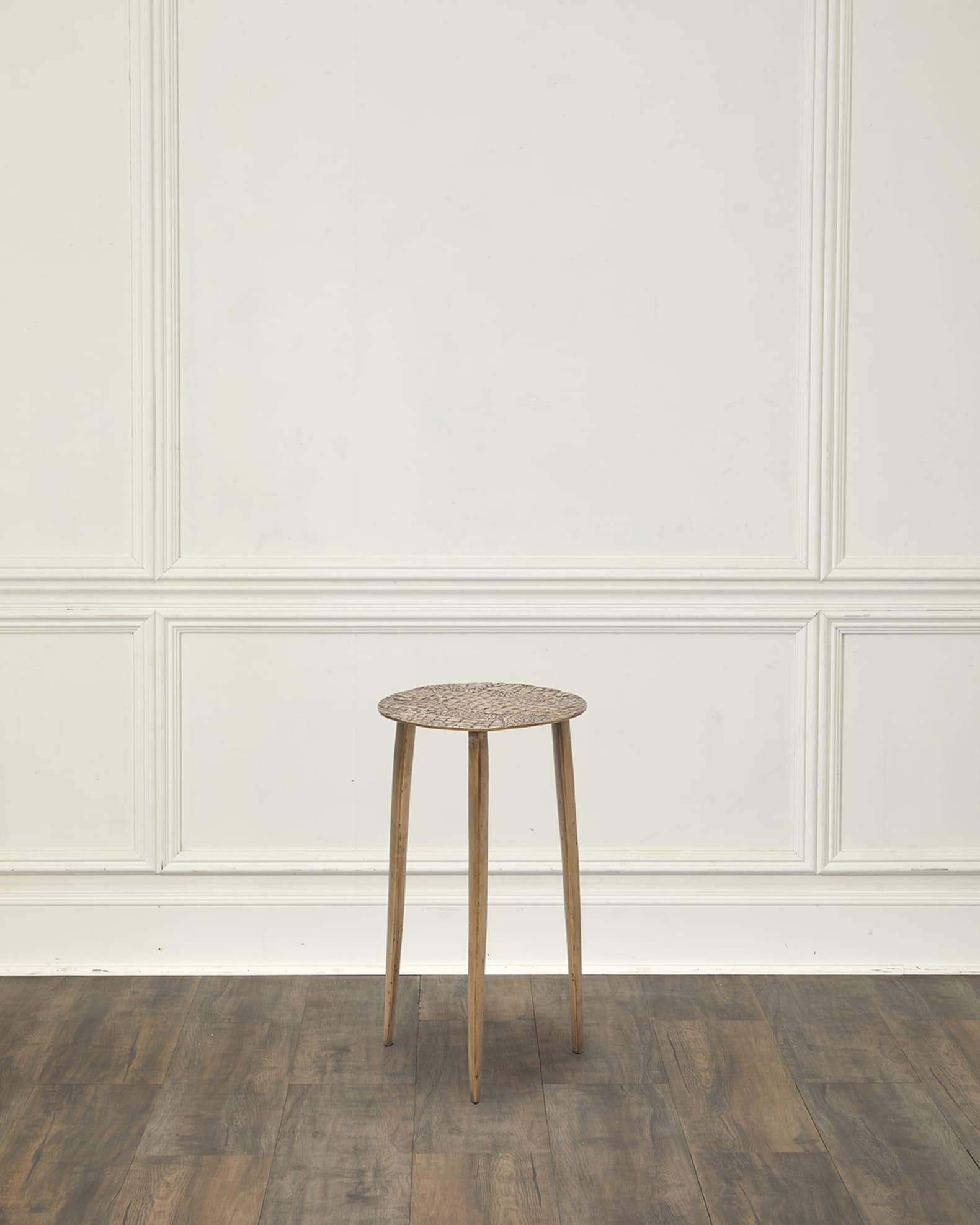 Saxon Accent Table 0