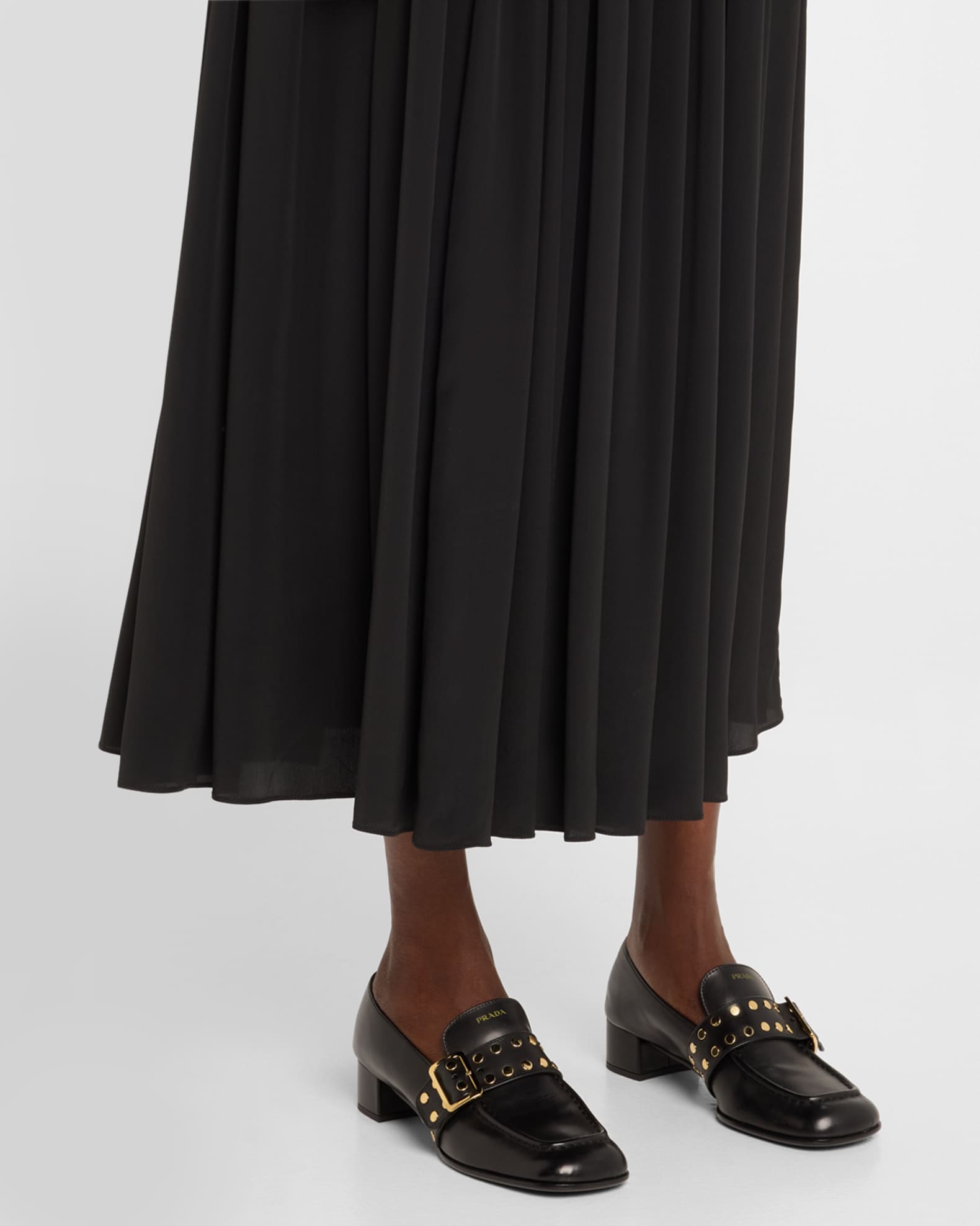 Studded Spazzolato Fume Modellerie Loafers 1