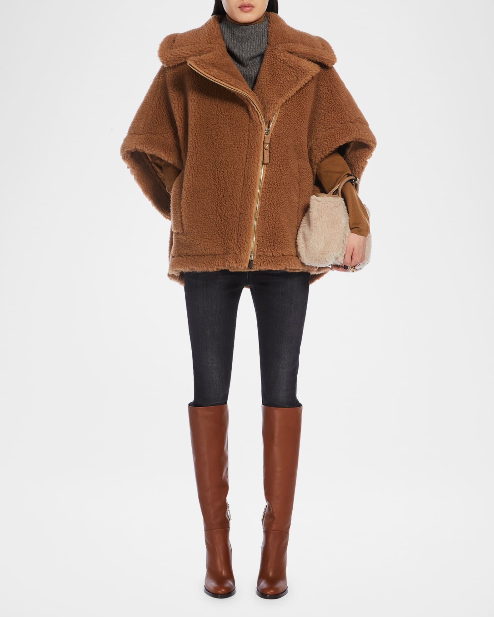 ★関税込★MAX MARA New Manto ケープ Max Mara New Manto Wool-Blend Cape | Neiman Marcus