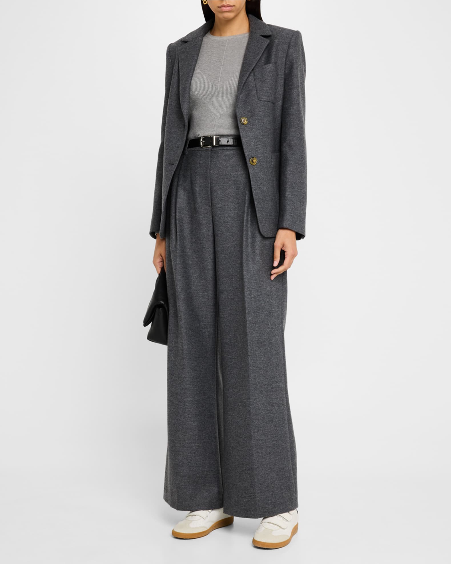 Single-Breasted Textured Wool Weekend Blazer 1