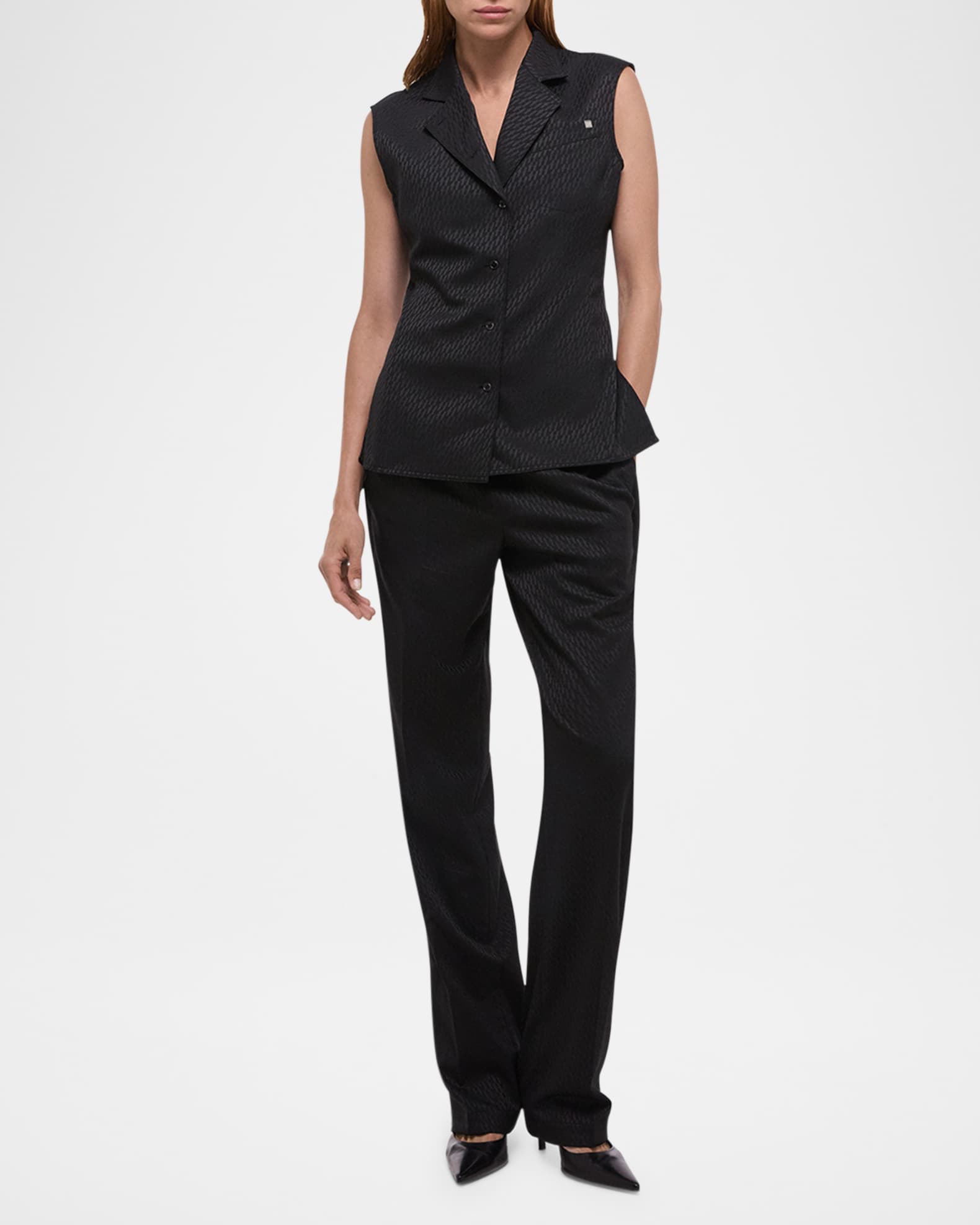 Modest Logo Jacquard Vest 1