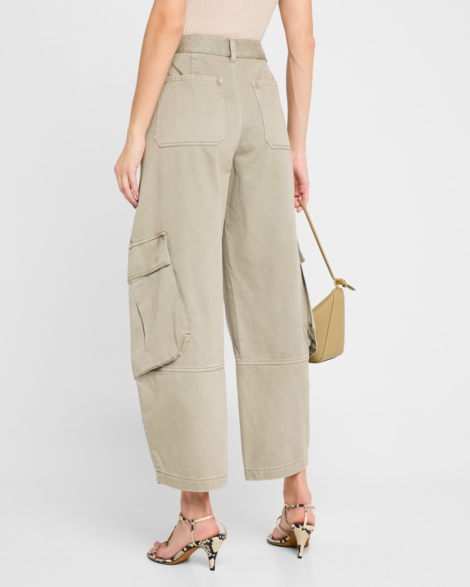 【送料&関税込】Frame the Bubble Cargo Green Jeans In Cotton Frame 'the Bubble Cargo' Green Jeans In Cotton Woman